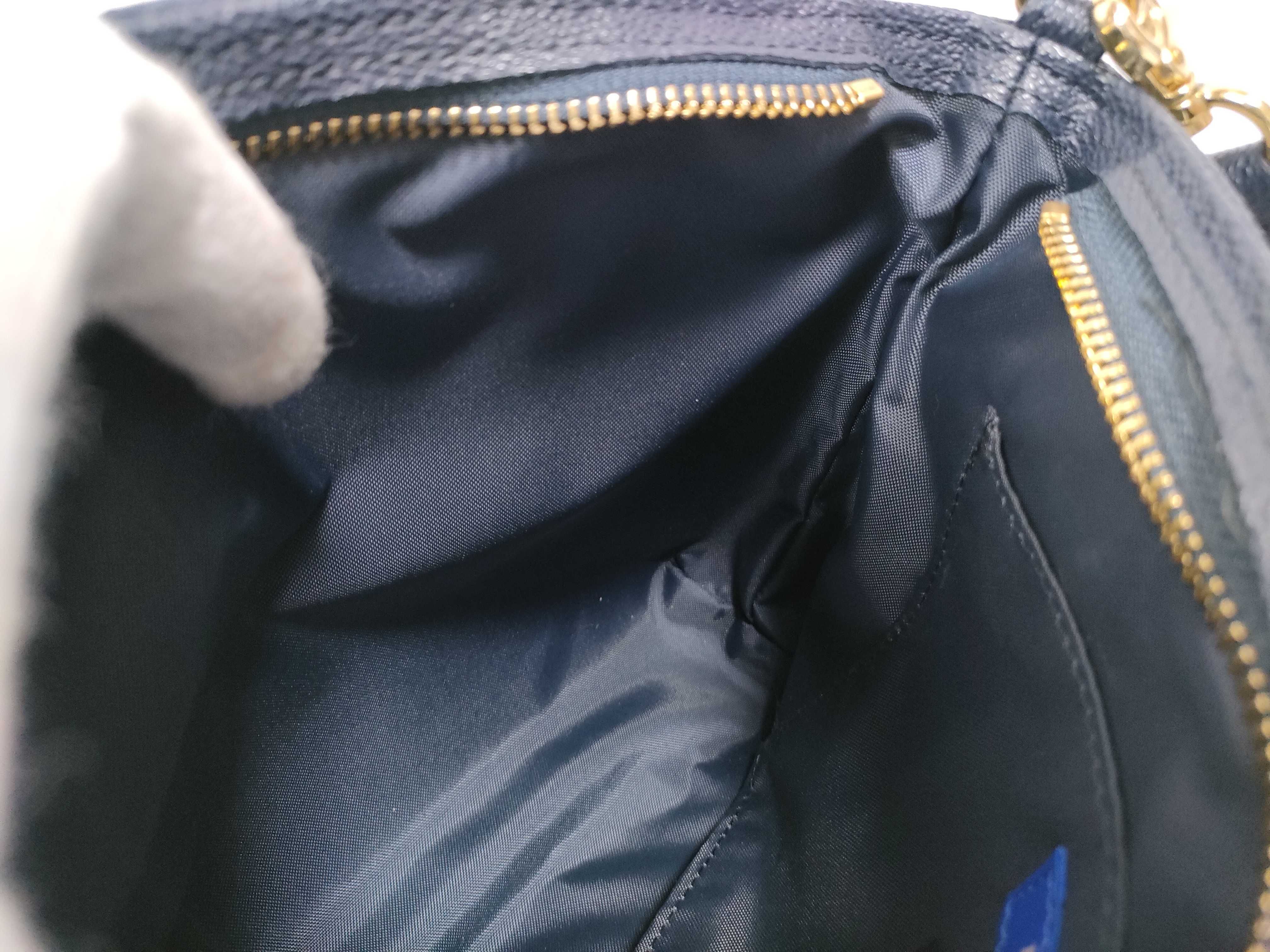 Blue Label Shoulder Bag — view 13