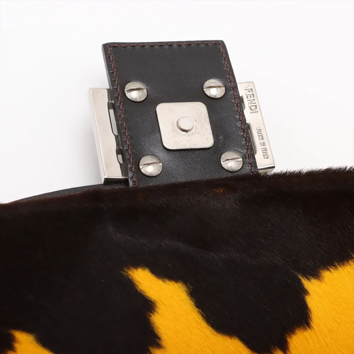Mamma Bucket Harako x Leather Shoulder Bag Brown x Yellow 26424 — view 10