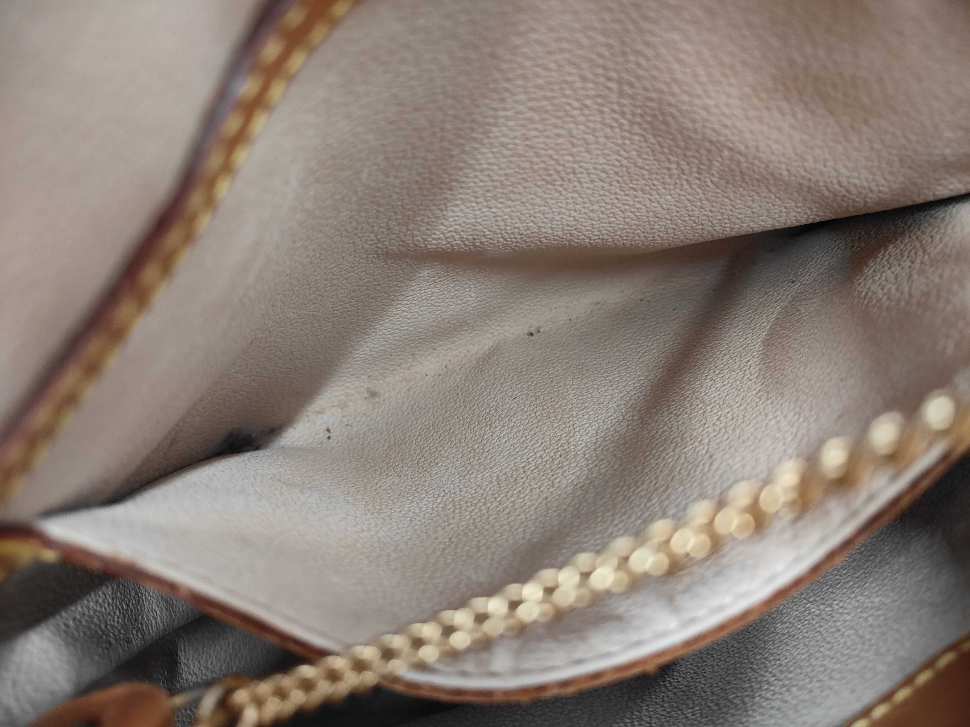 Monogram Bucket PM Tote Bag with Pouch M42238 — view 9