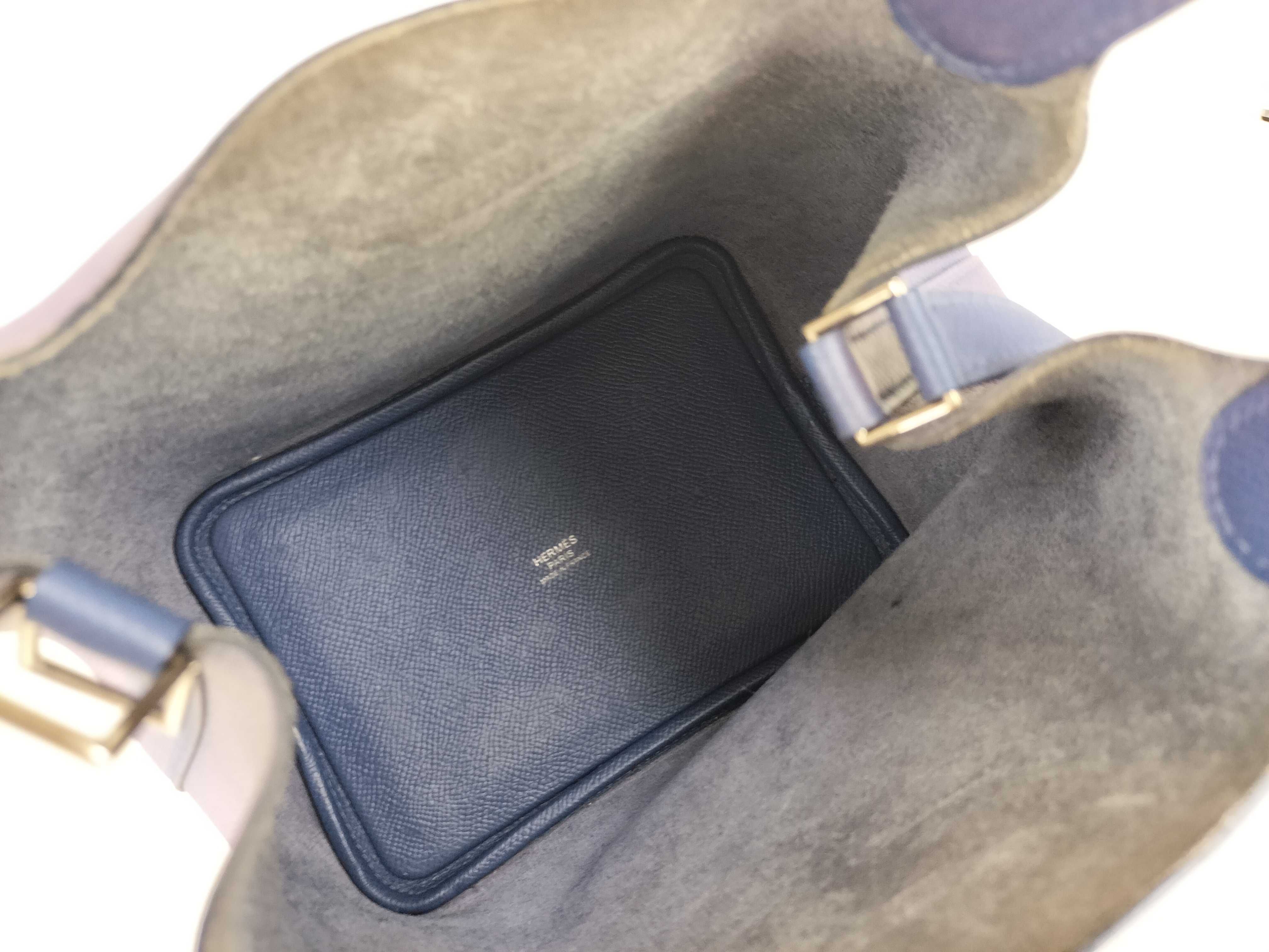 Picotin Lock PM 18 Handbag — view 9
