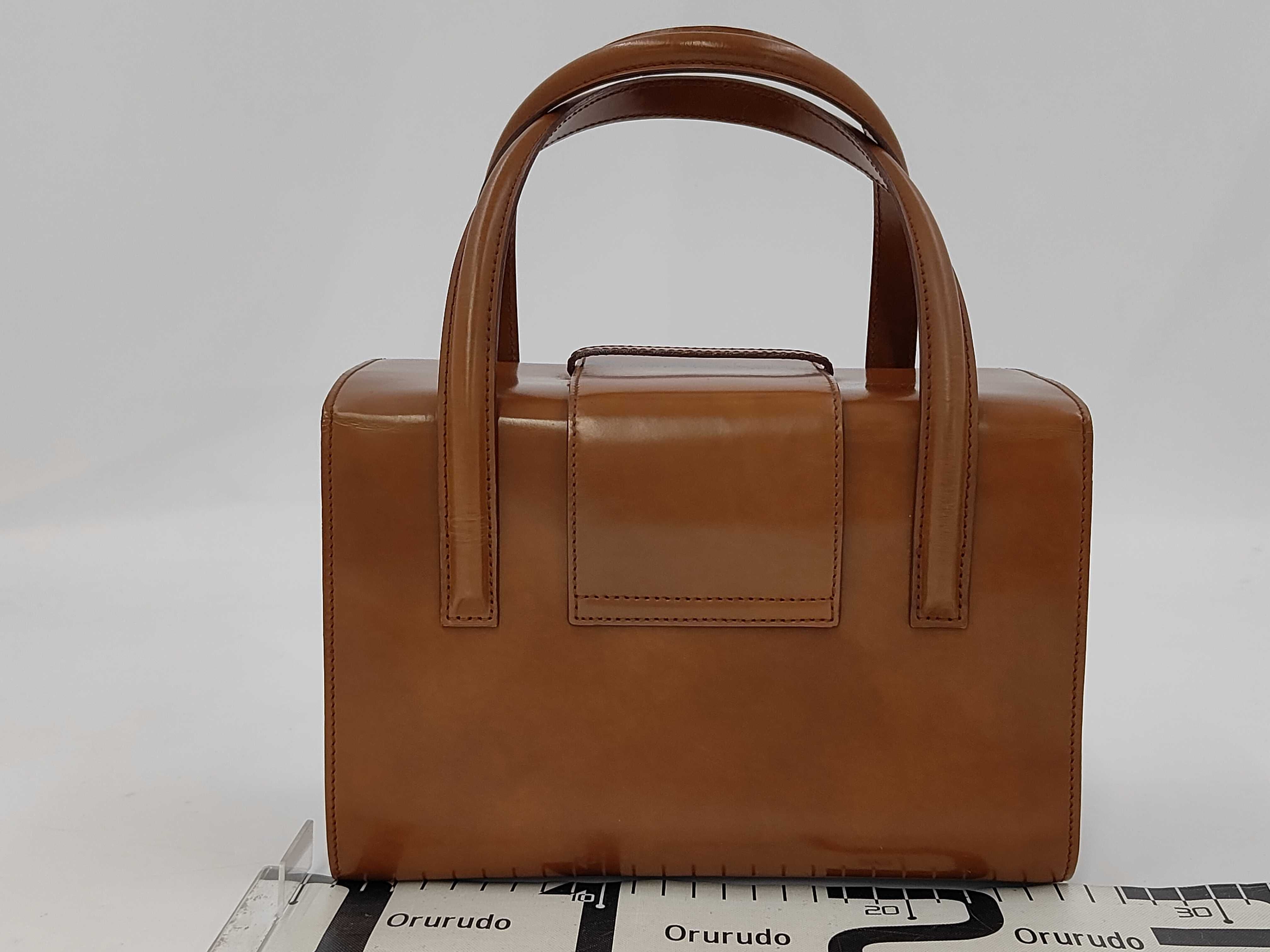 Panthère Handbag, Camel — view 2