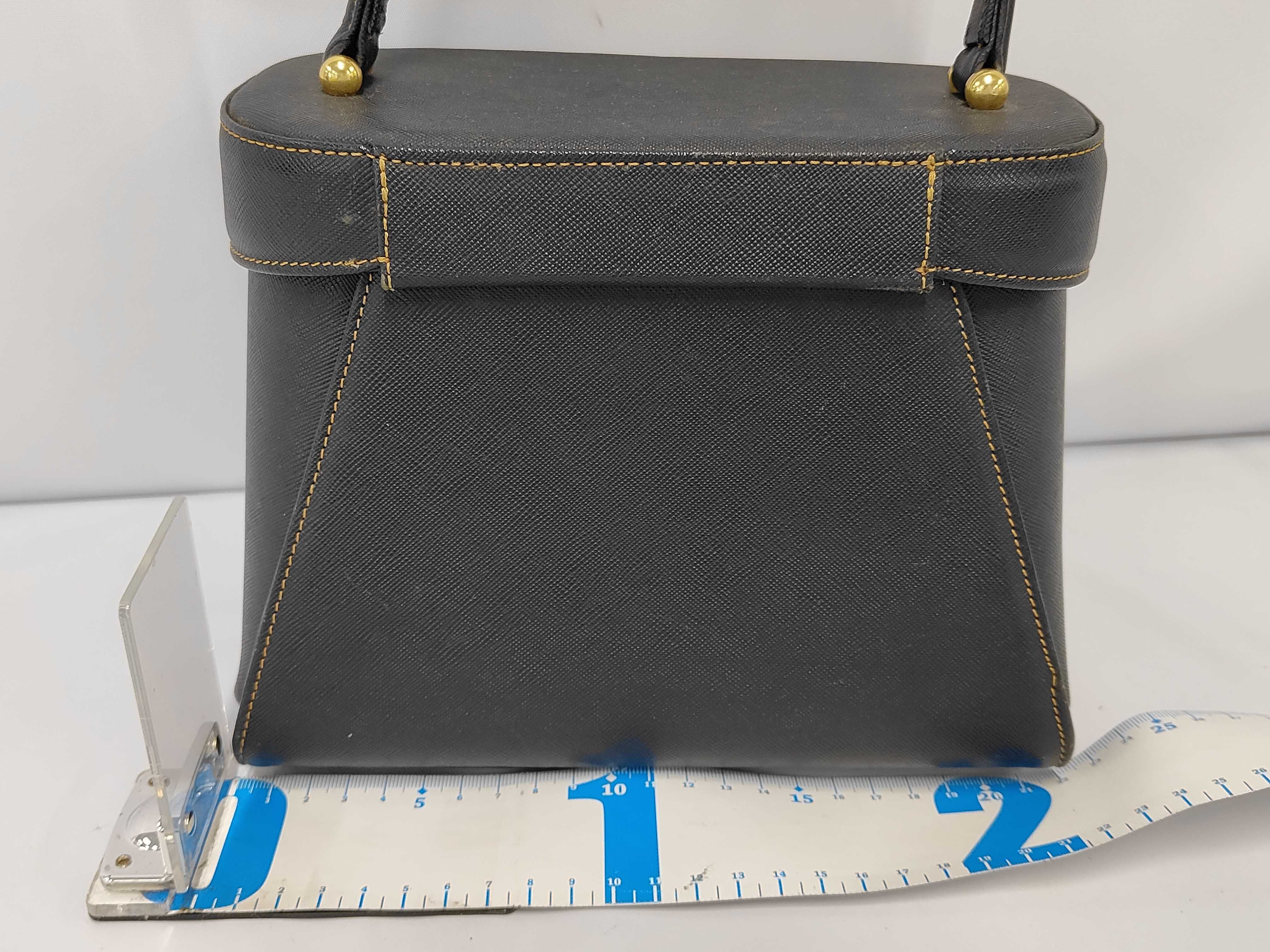 handbag — view 2