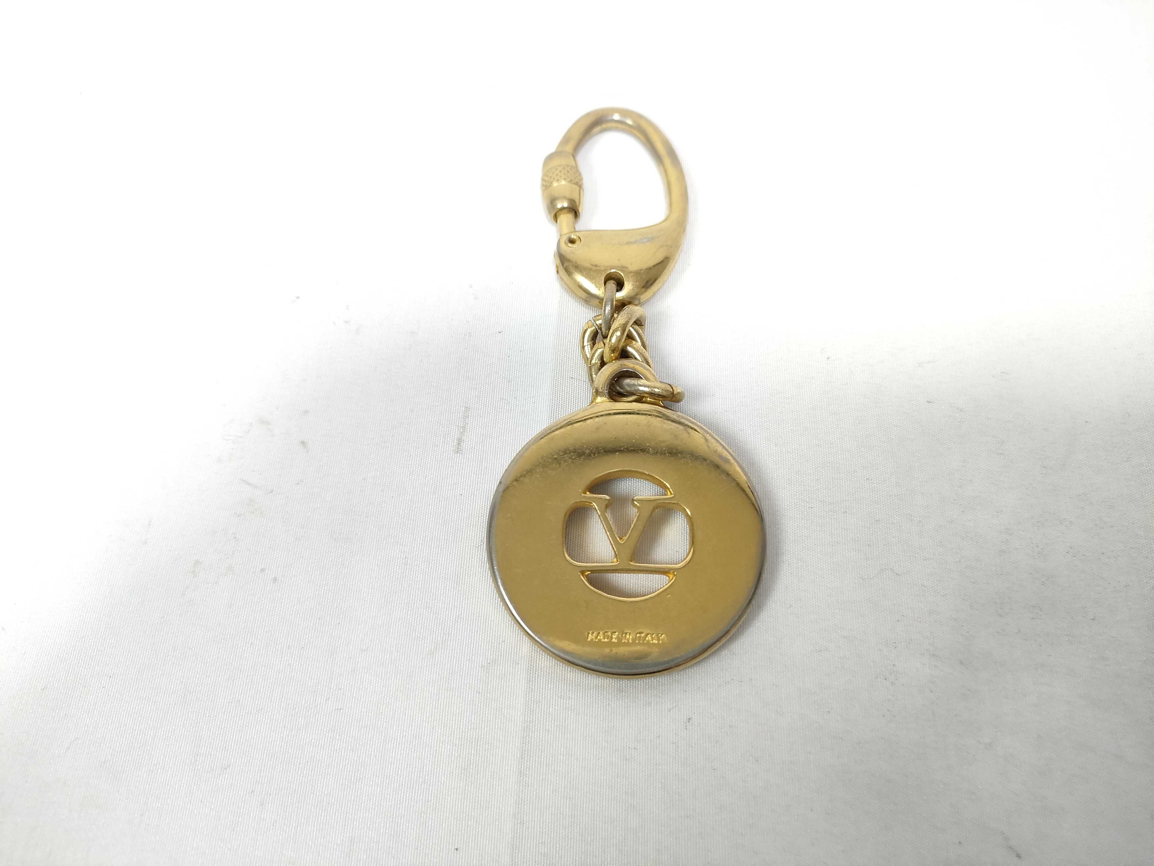 Keychain Keyring Circle Logo Black Gold Key Case/Keychain — view 2