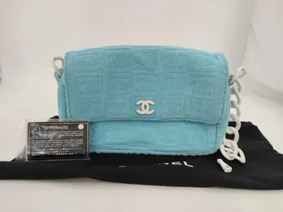 Plastic Chain Terry Cloth Light Blue Shoulder Bag