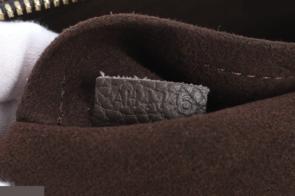 Damier Hyde Park N41014 Leather — view 9
