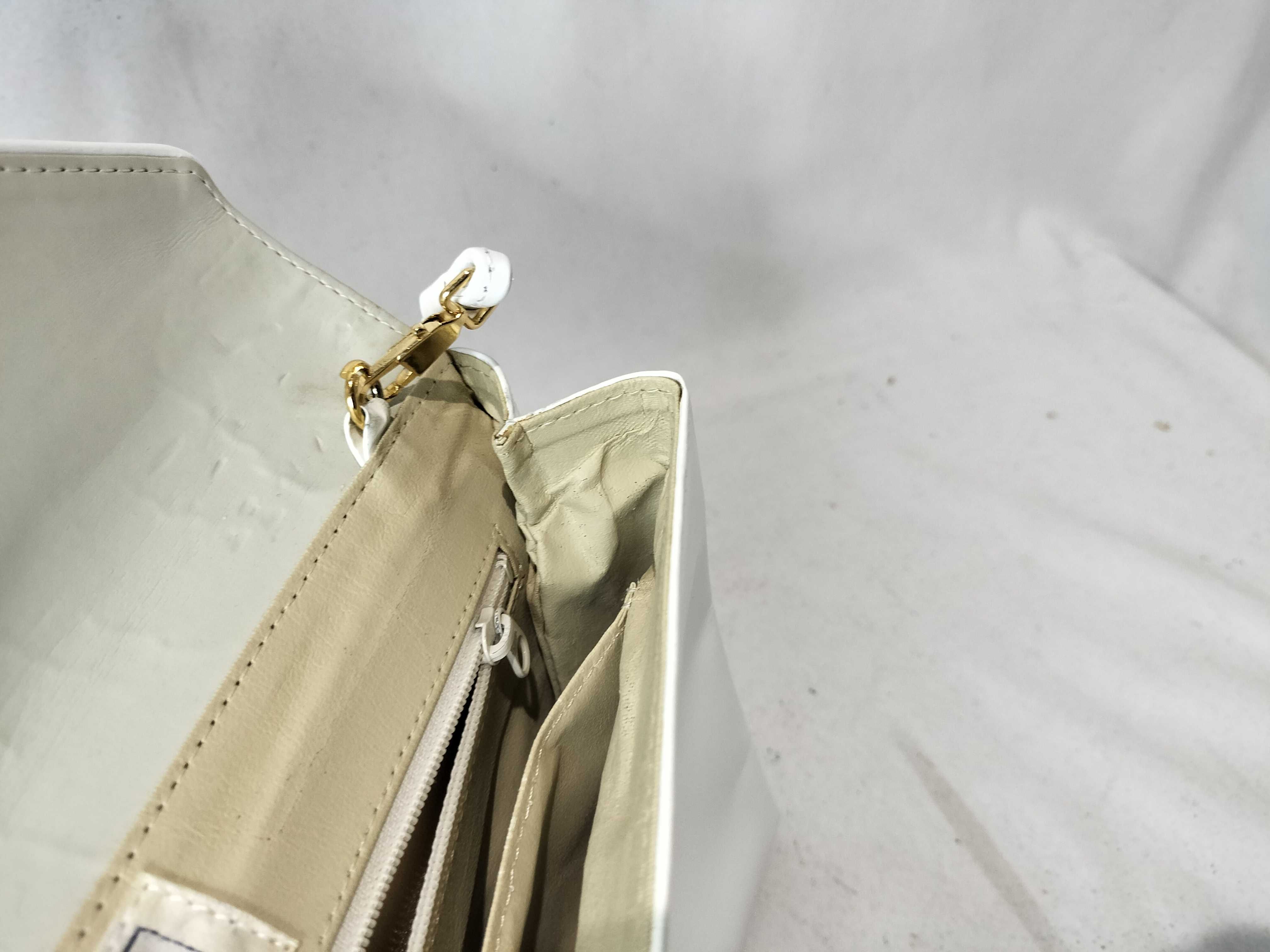 SACS Leather Shoulder Bag — view 13