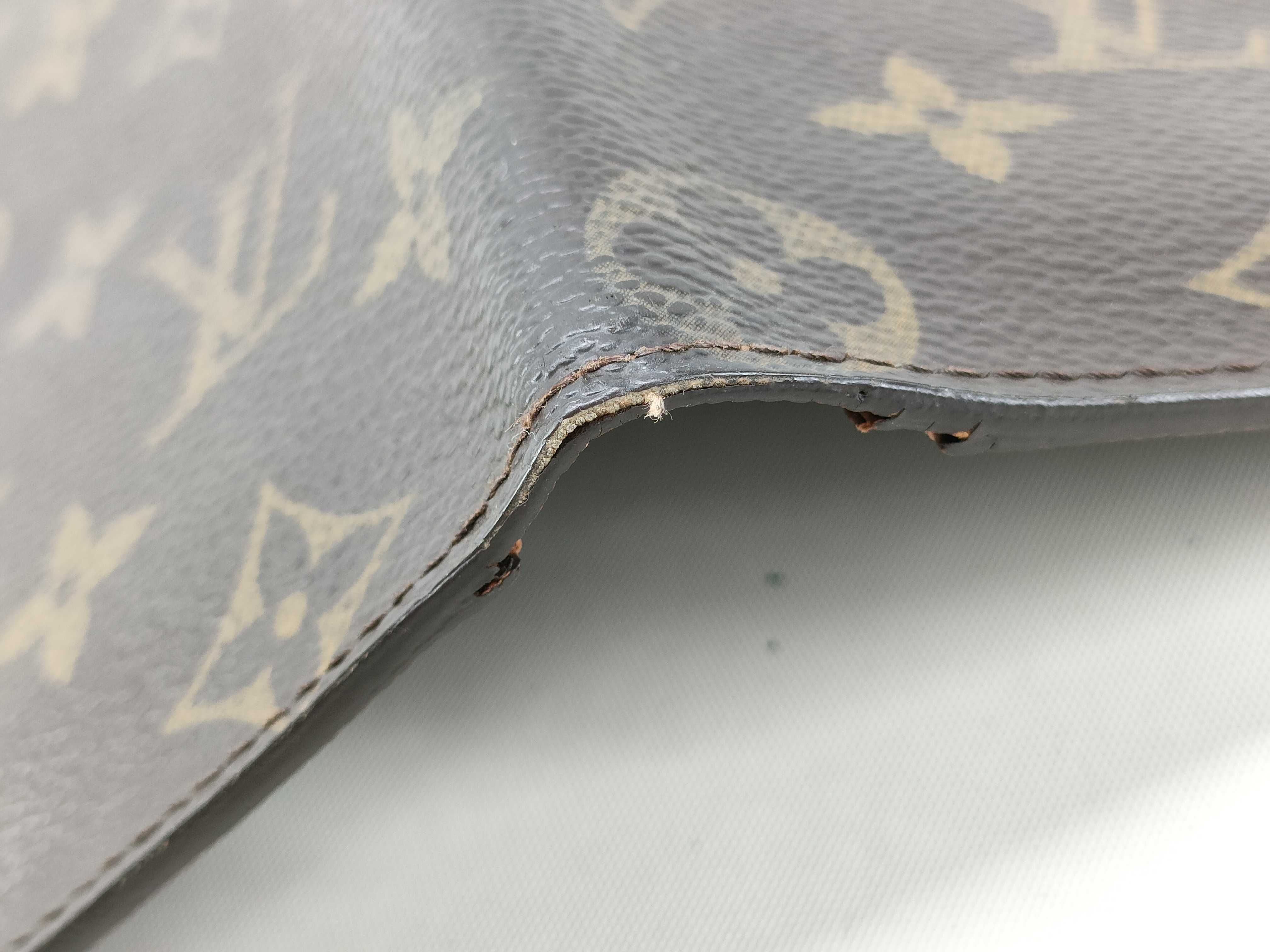 Monogram LV Monogram Porto Cult Credit Billfold — view 13