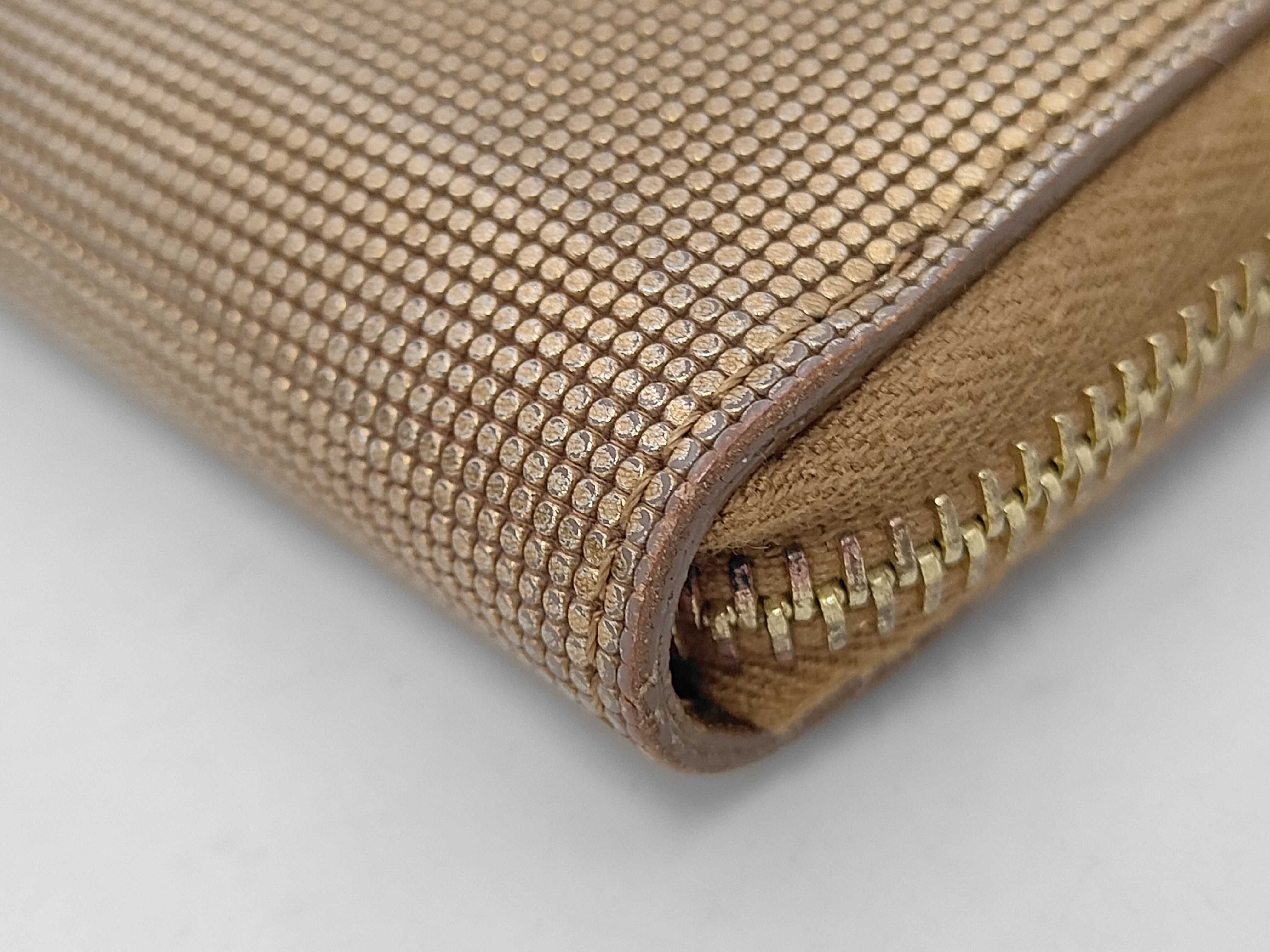Long Wallet — view 3