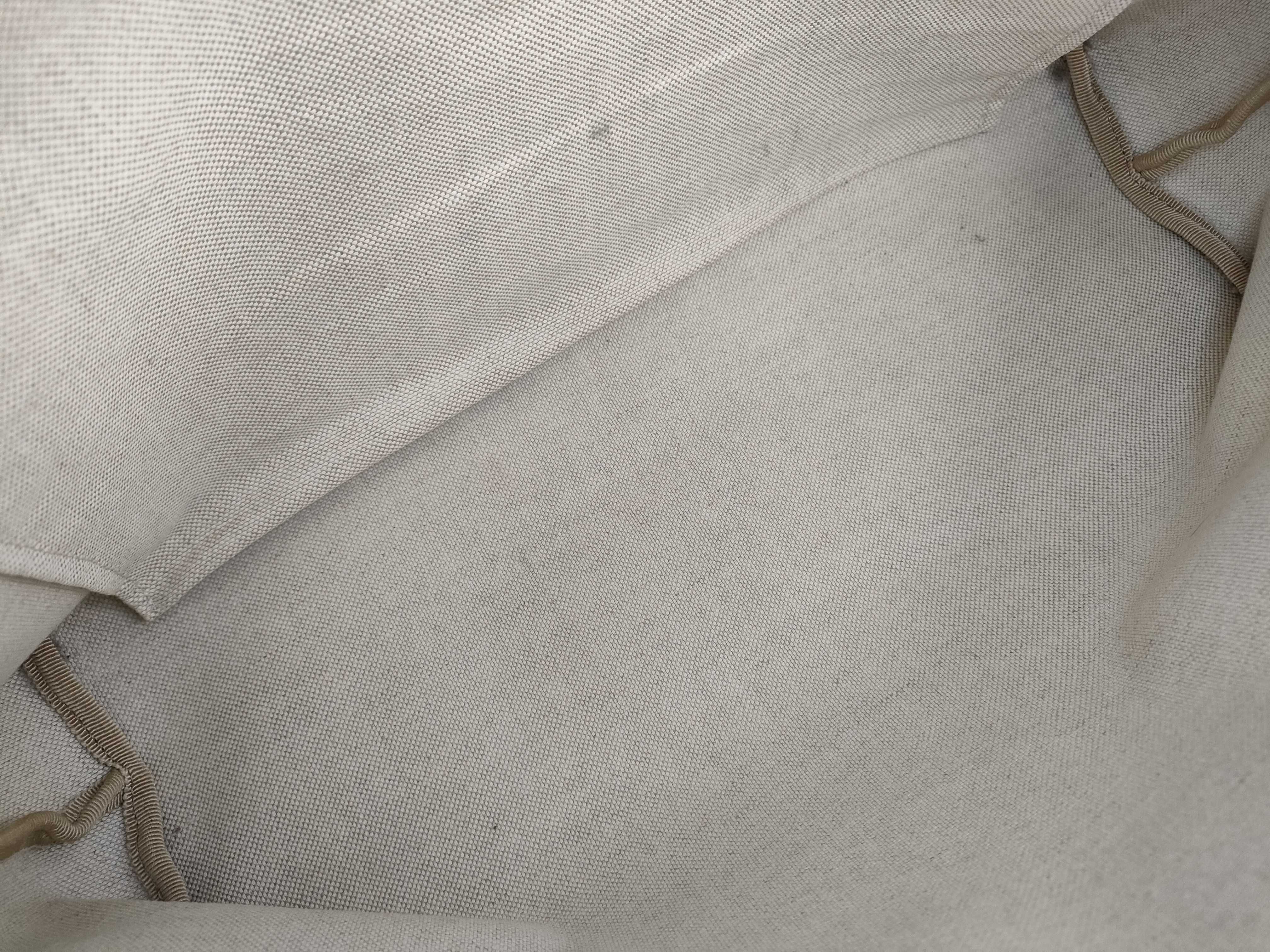 GG Supreme Handbag — view 10