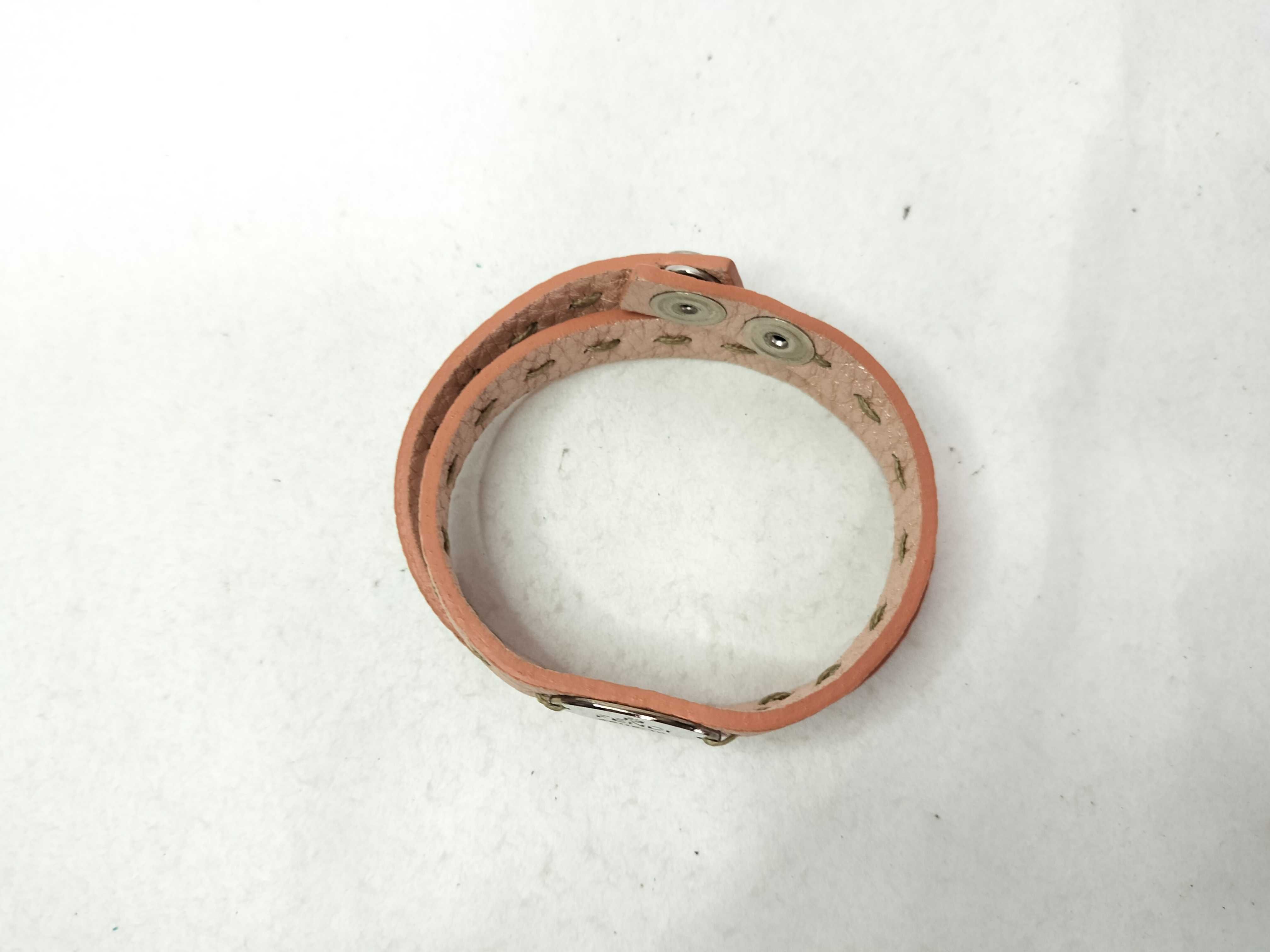 Bracelet Leather Case Included Bracelet/Bangle — view 3