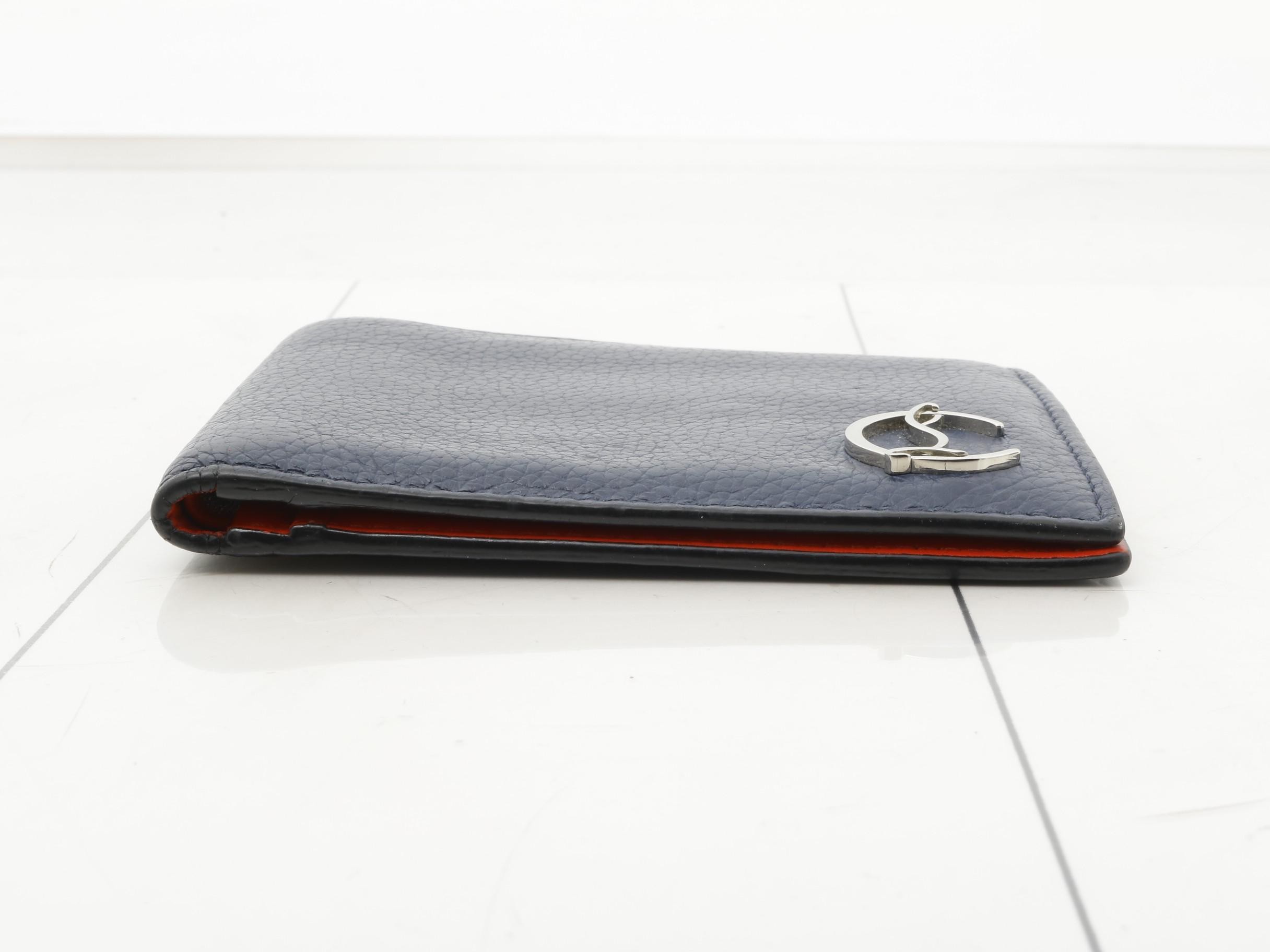 Other lines: Bags and Wallets — view 3