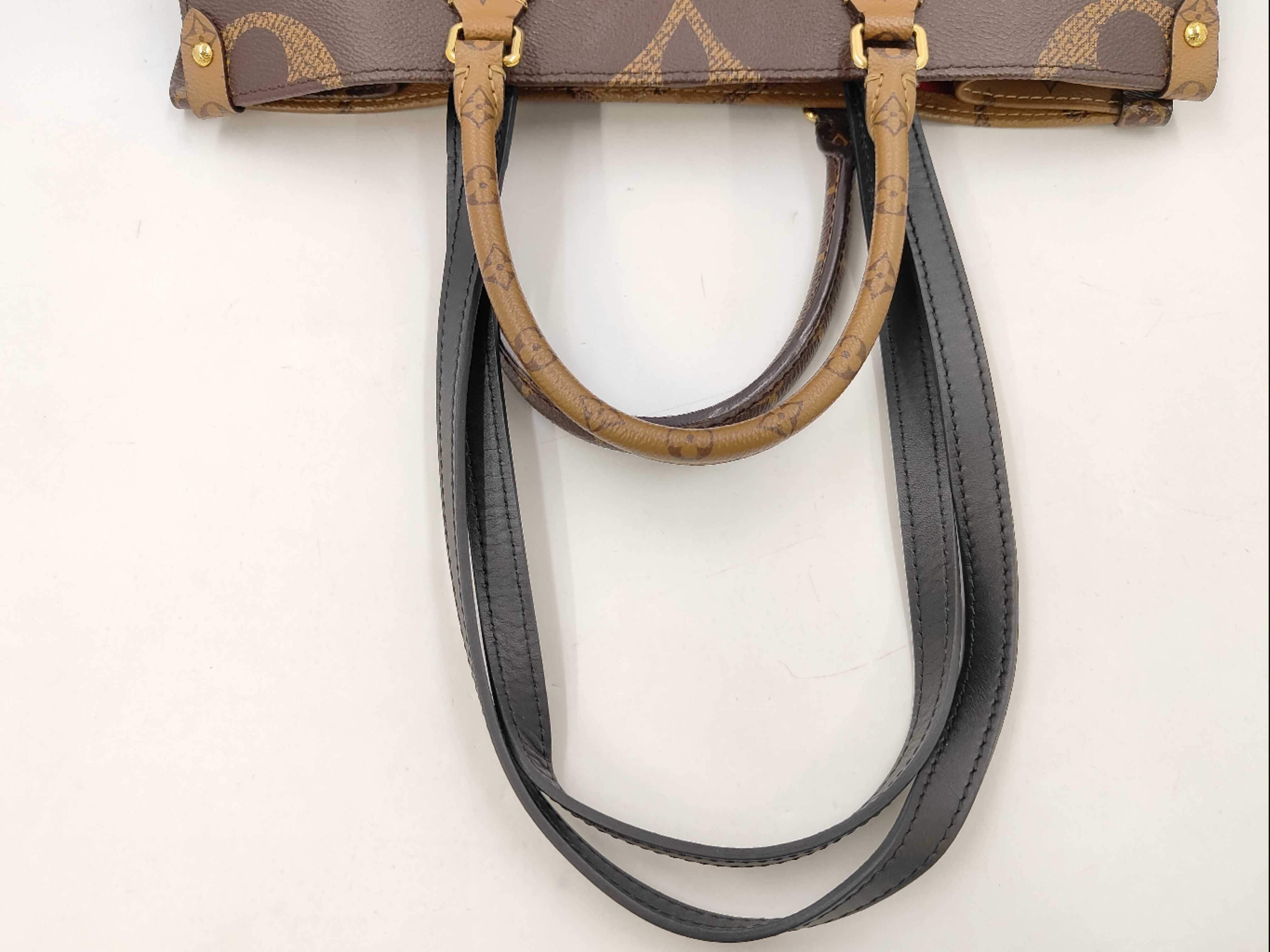 LV Monogram Reverse OnTheGo MM M45321 IC Handbag — view 3