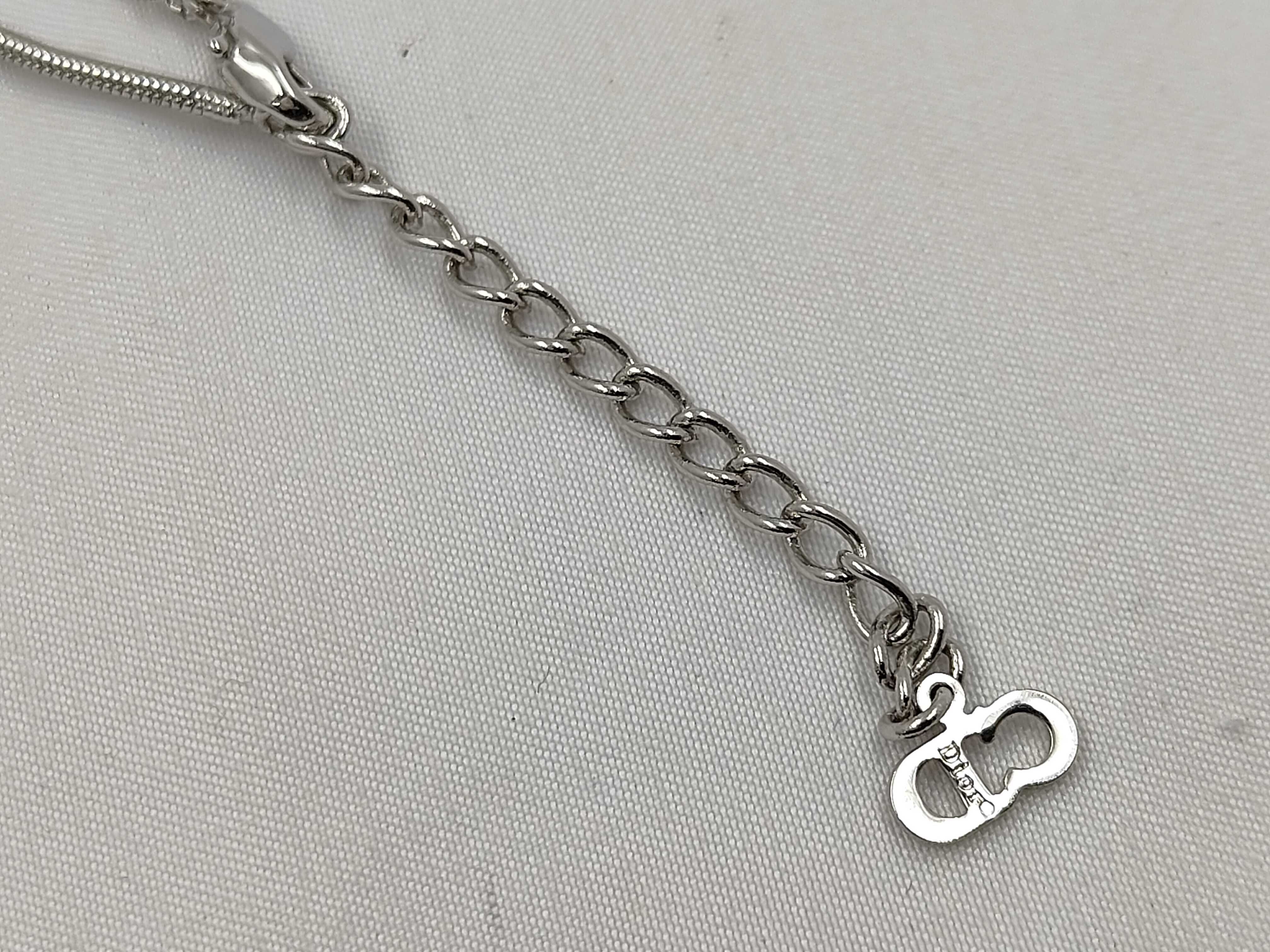 necklace — view 9