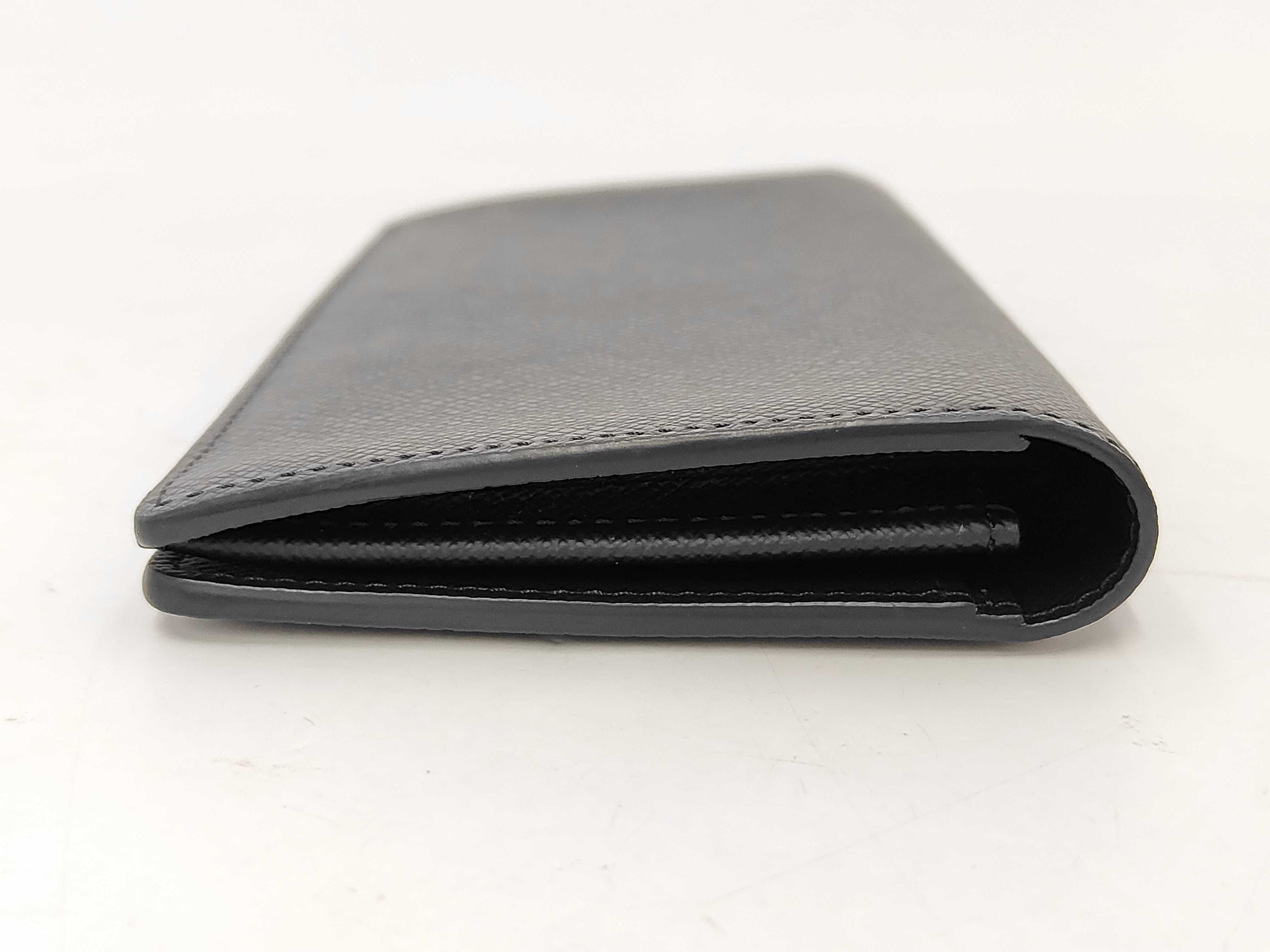 Taiga Louis Vuitton Taiga Portefeuille Brazza Noir IC Chip Wallet — view 4