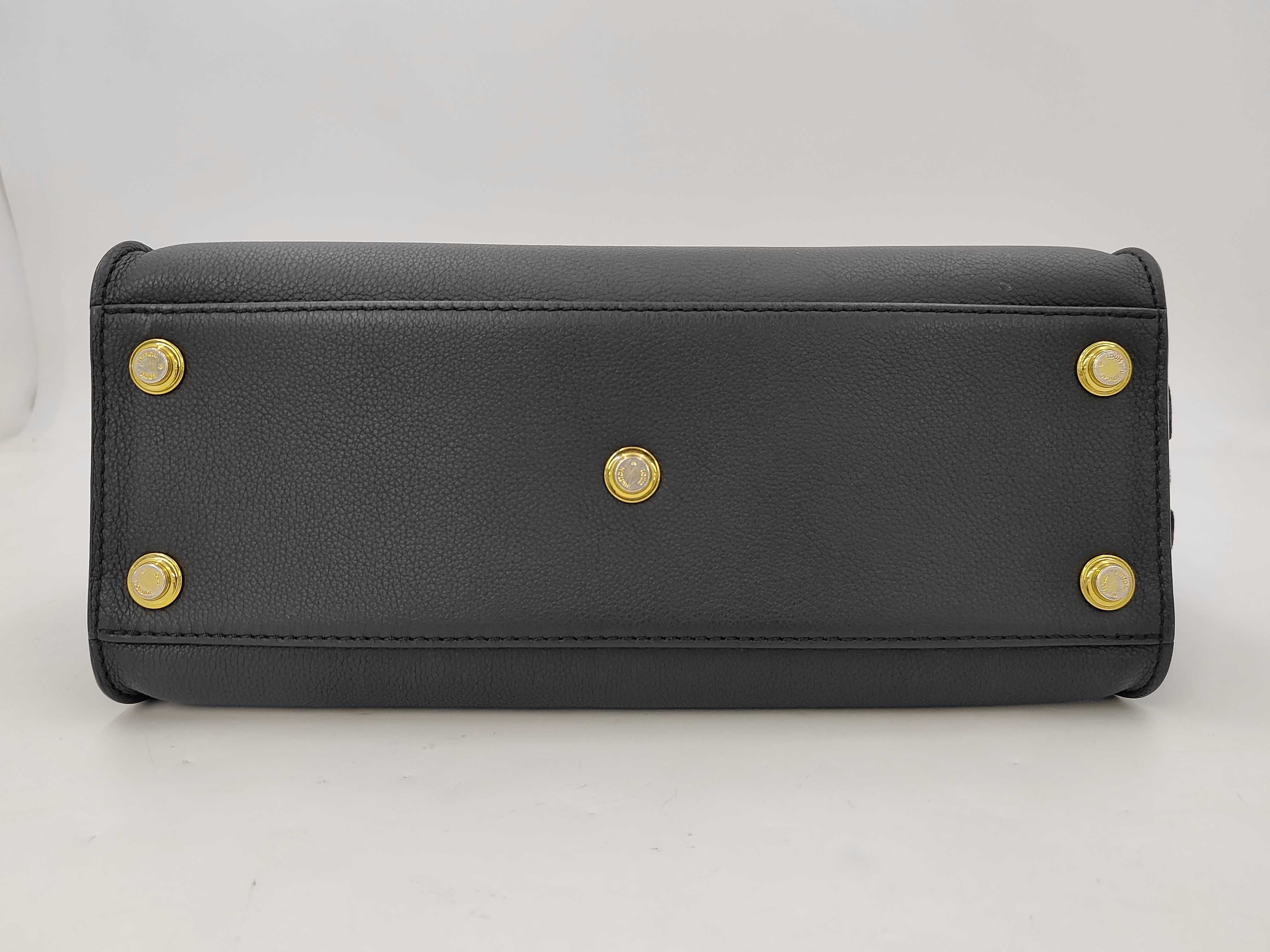 On My Side MM Grained Leather Monogram Taffetage Handbag — view 7