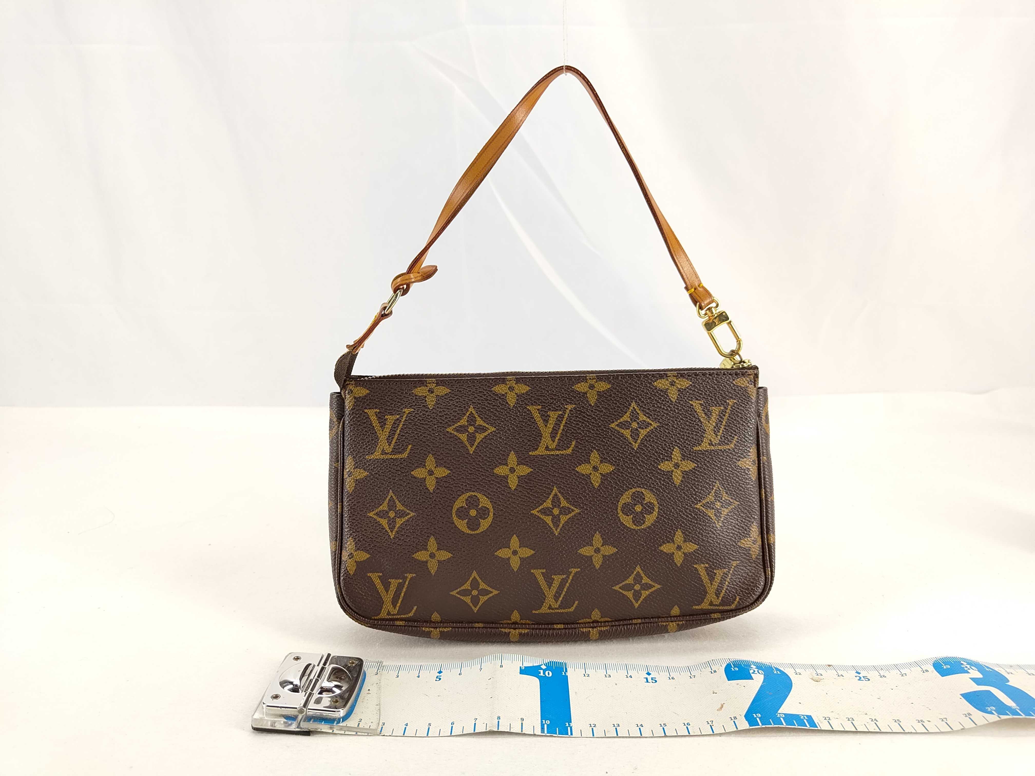 Monogram Pochette Accessoires M51980 SD0919 Pouch — view 2