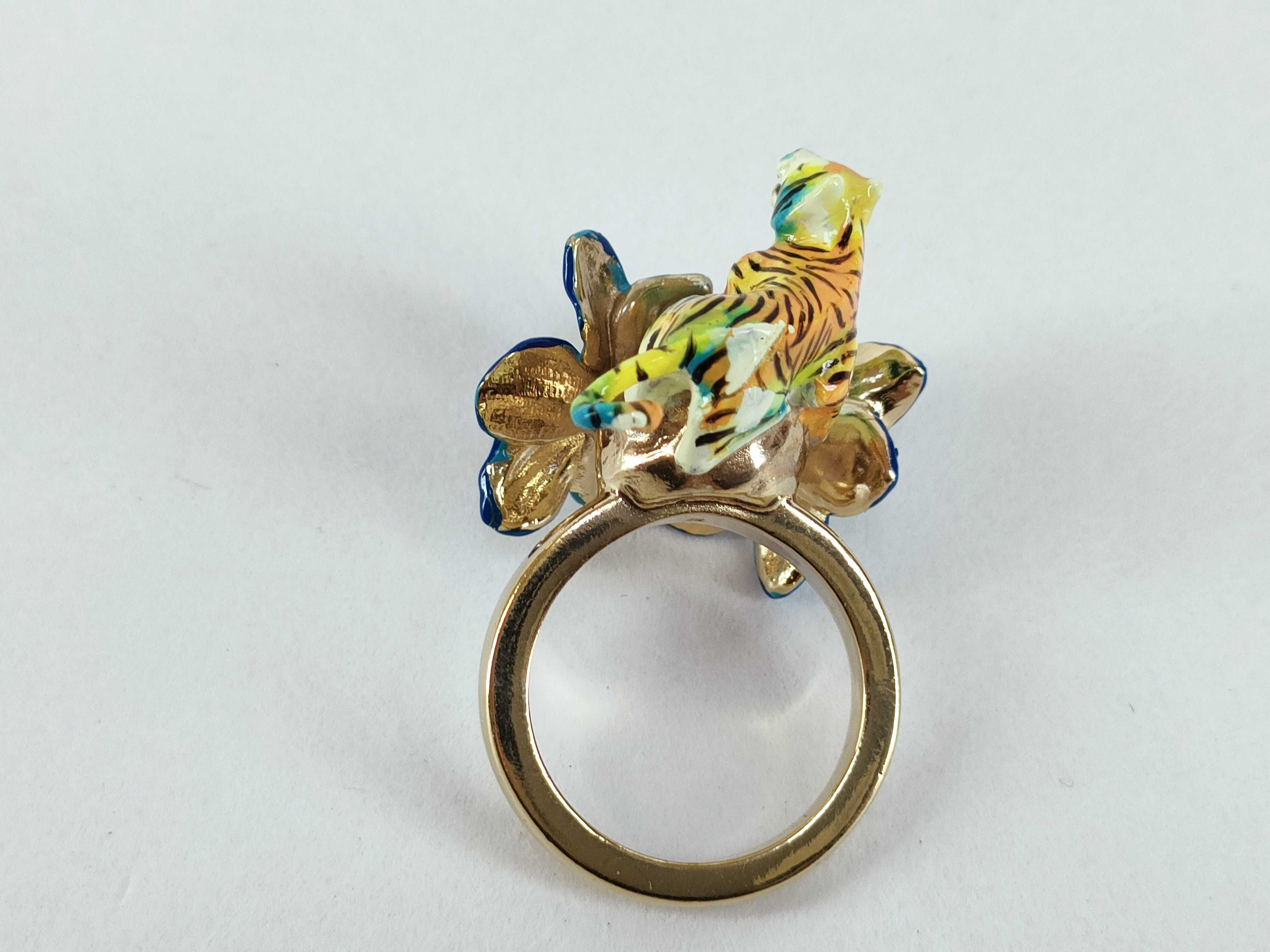 Toile de Jouy Voyage Tiger Flower Ring, Size S — view 4