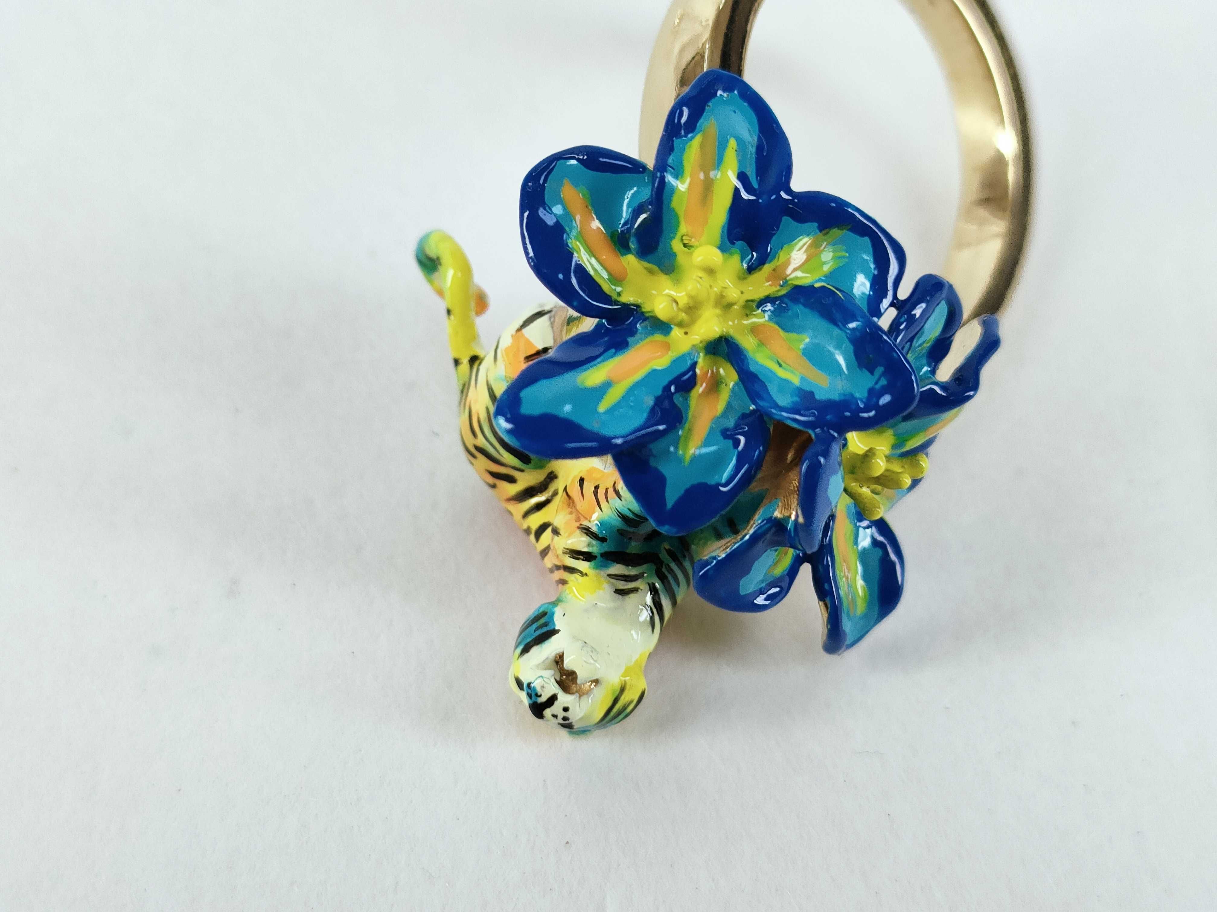 Toile de Jouy Voyage Tiger Flower Ring, Size S — view 9
