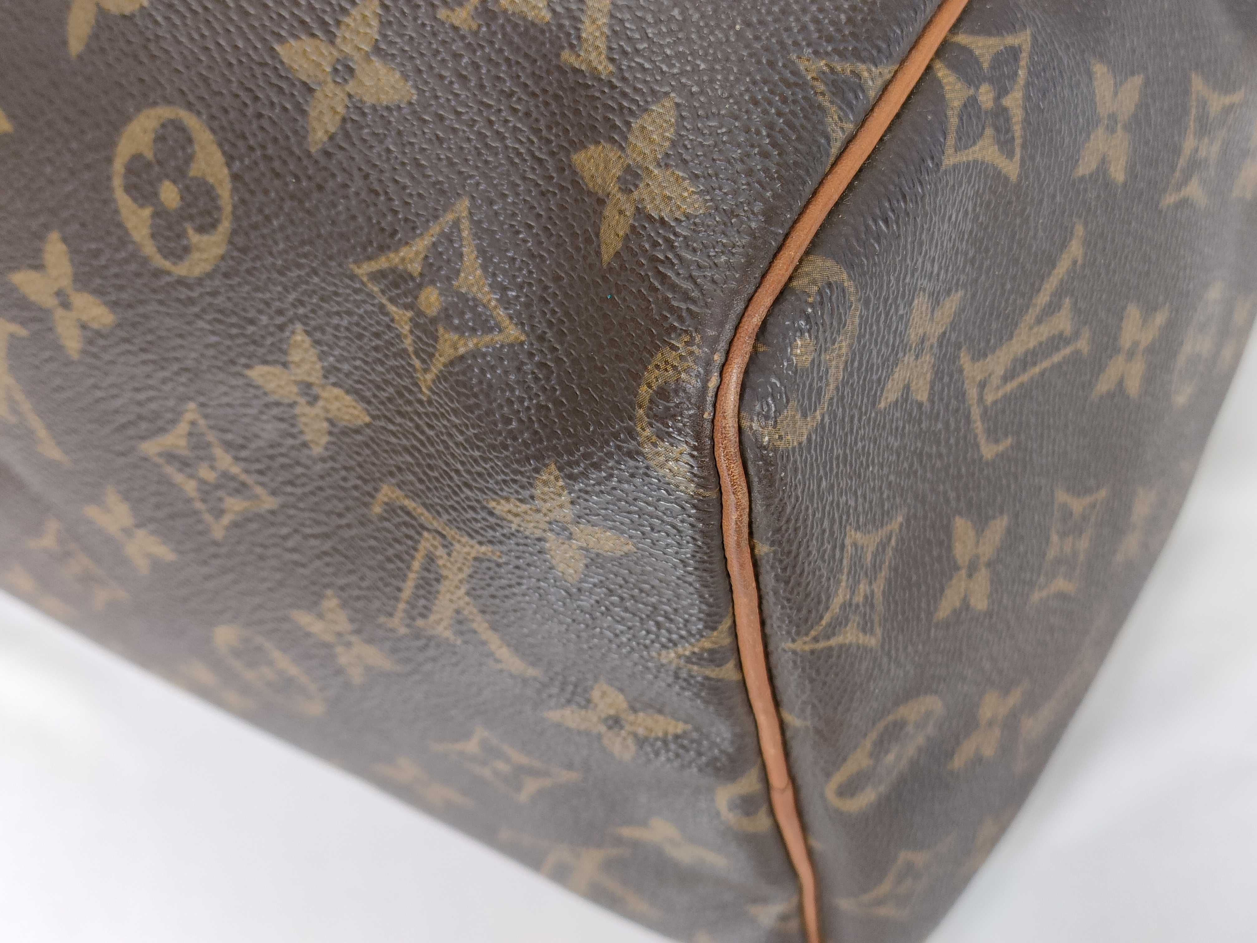 Monogram Louis Vuitton Speedy 30 Handbag — view 7