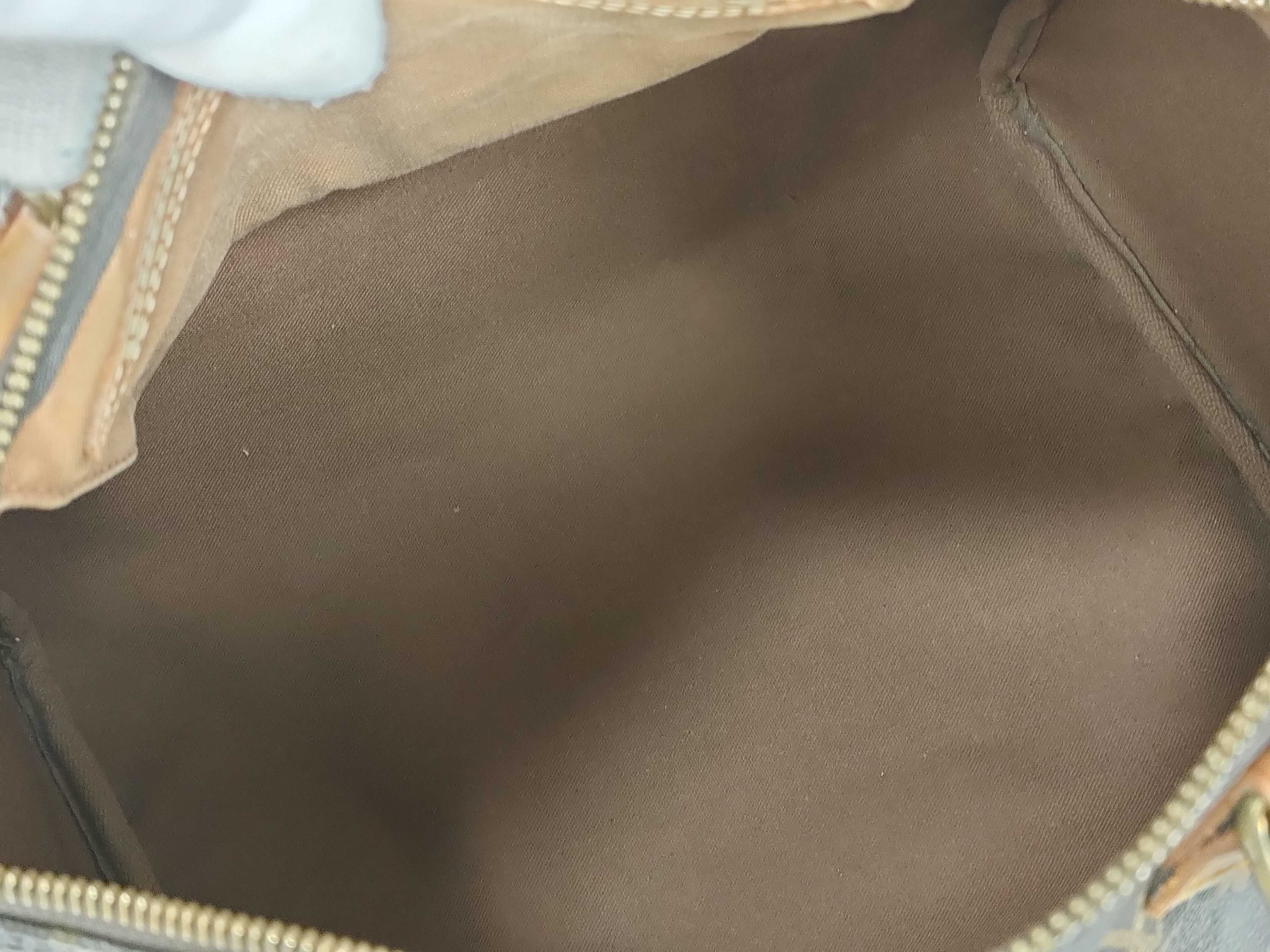 Monogram Louis Vuitton Speedy 30 Handbag — view 10