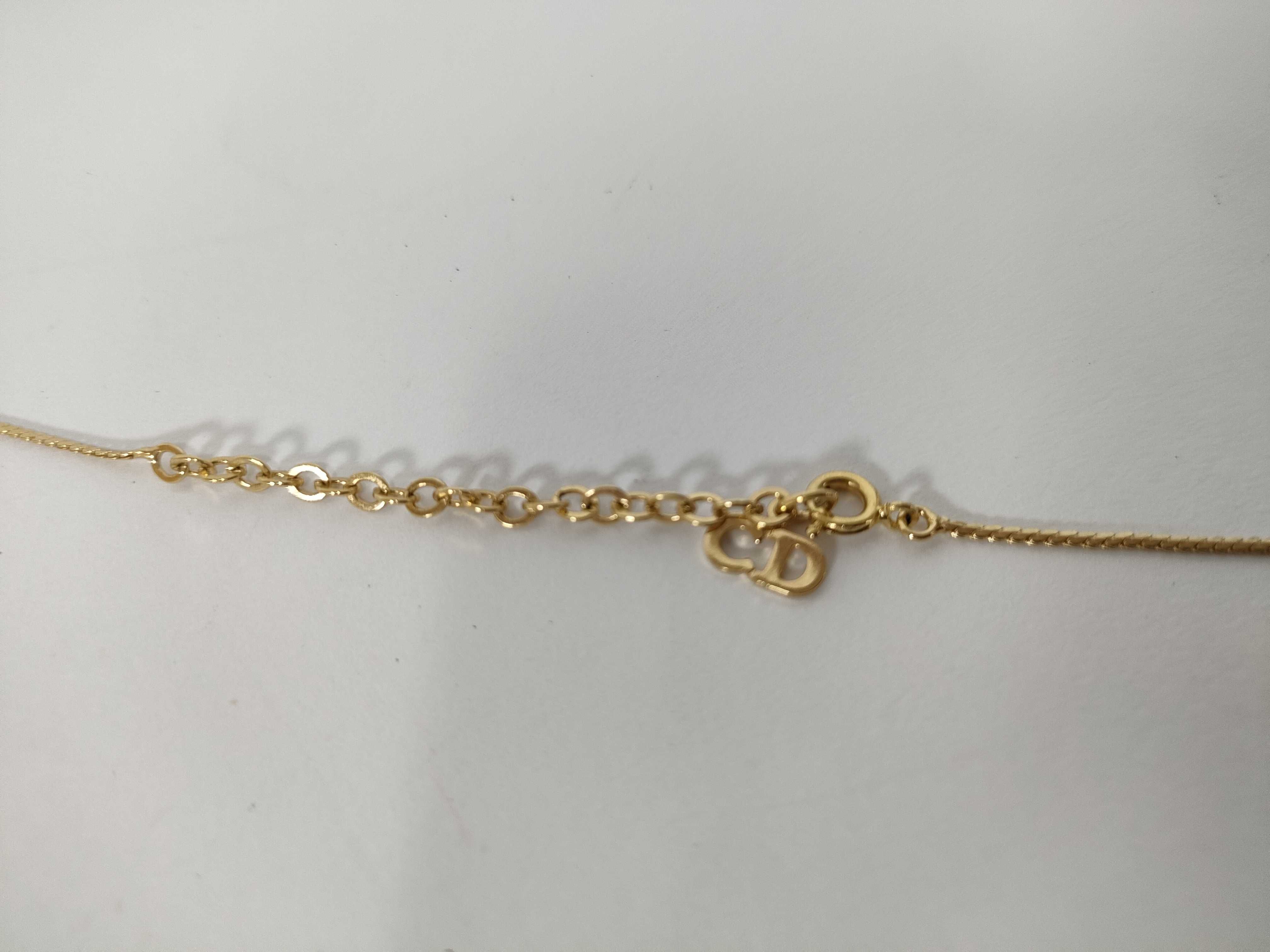 necklace, gold color — view 3