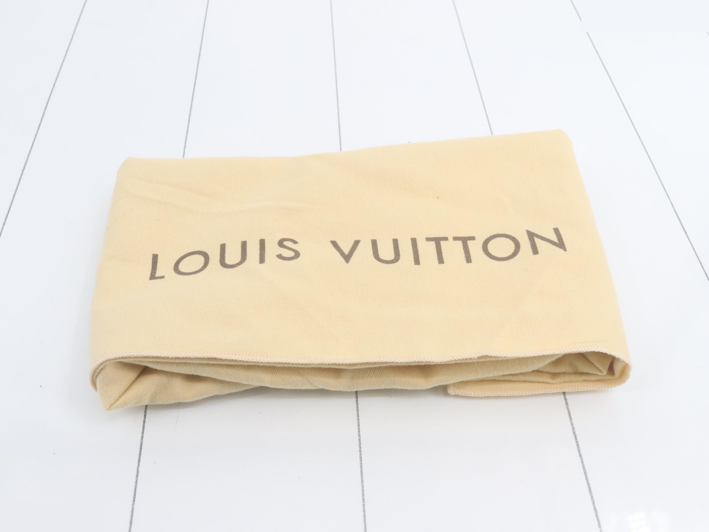 Taiga Andrei Shoulder Bag — view 7