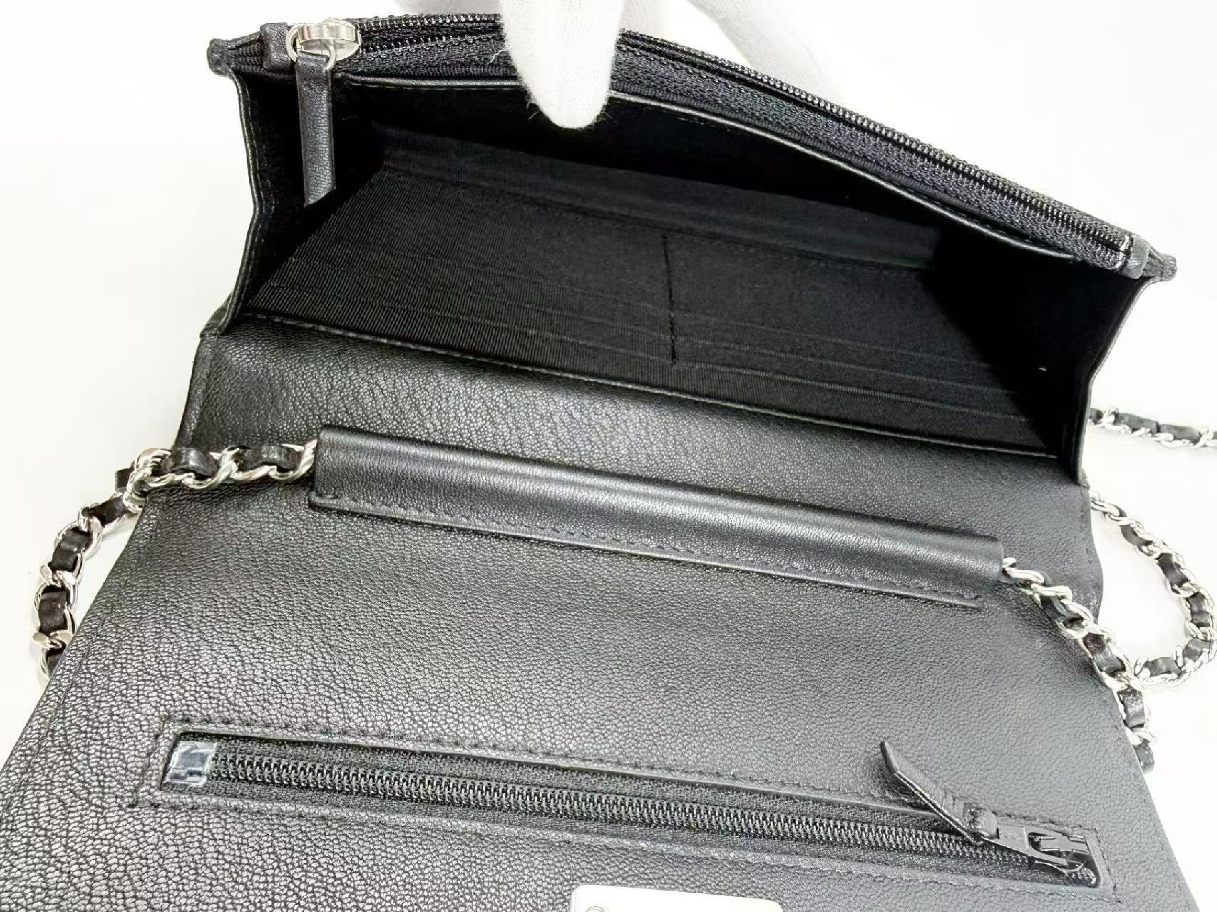 Black Matelassé Half Coco WOC W19cm approx. 25th series [with dust bag, authenticity card, and seal] Silver hardware Shoulder bag 25426176 Excellent condition A Shoulder bag — view 14