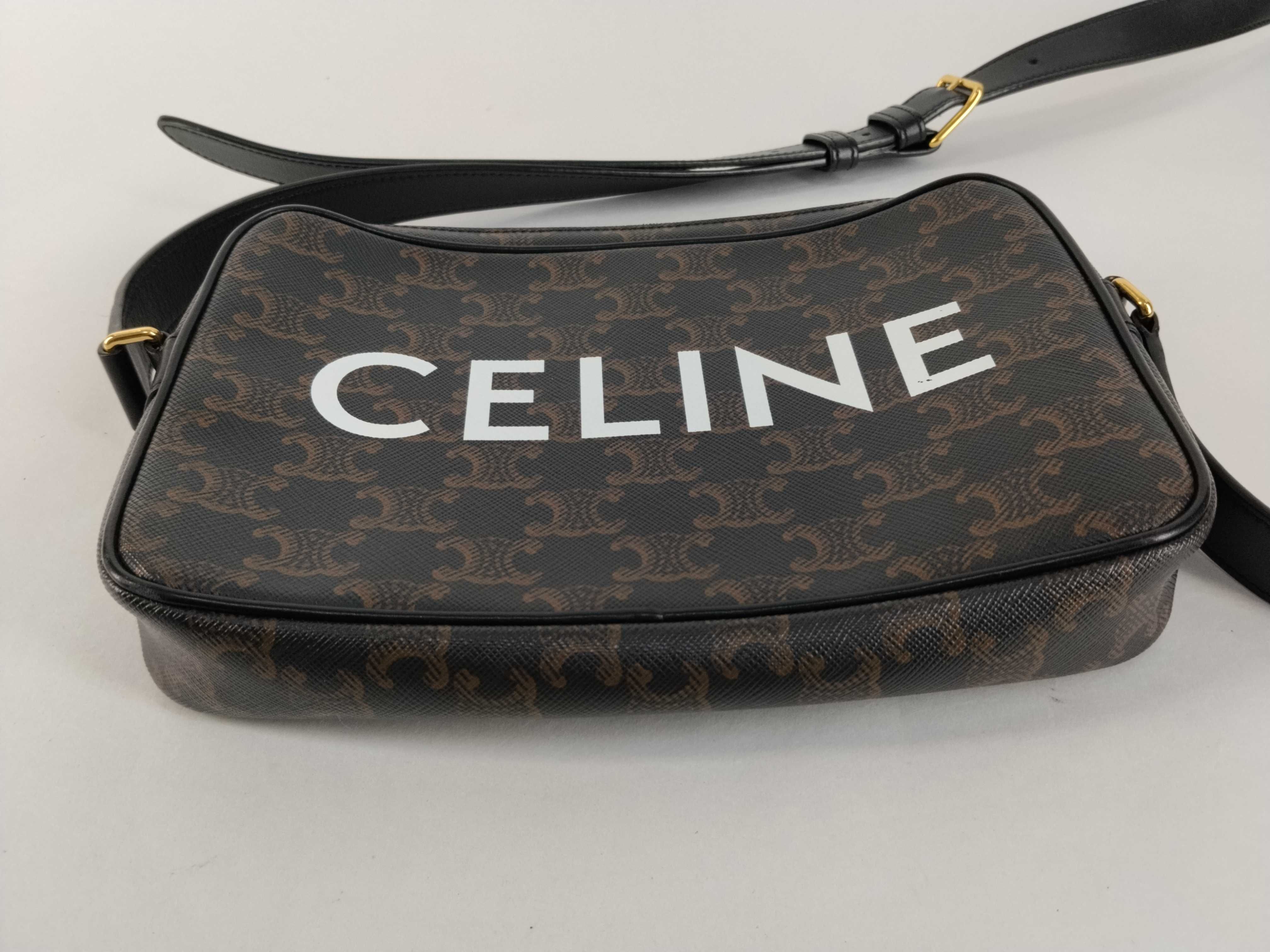 Triomphe Medium Messenger PVC x Leather Shoulder Bag, Black — view 7