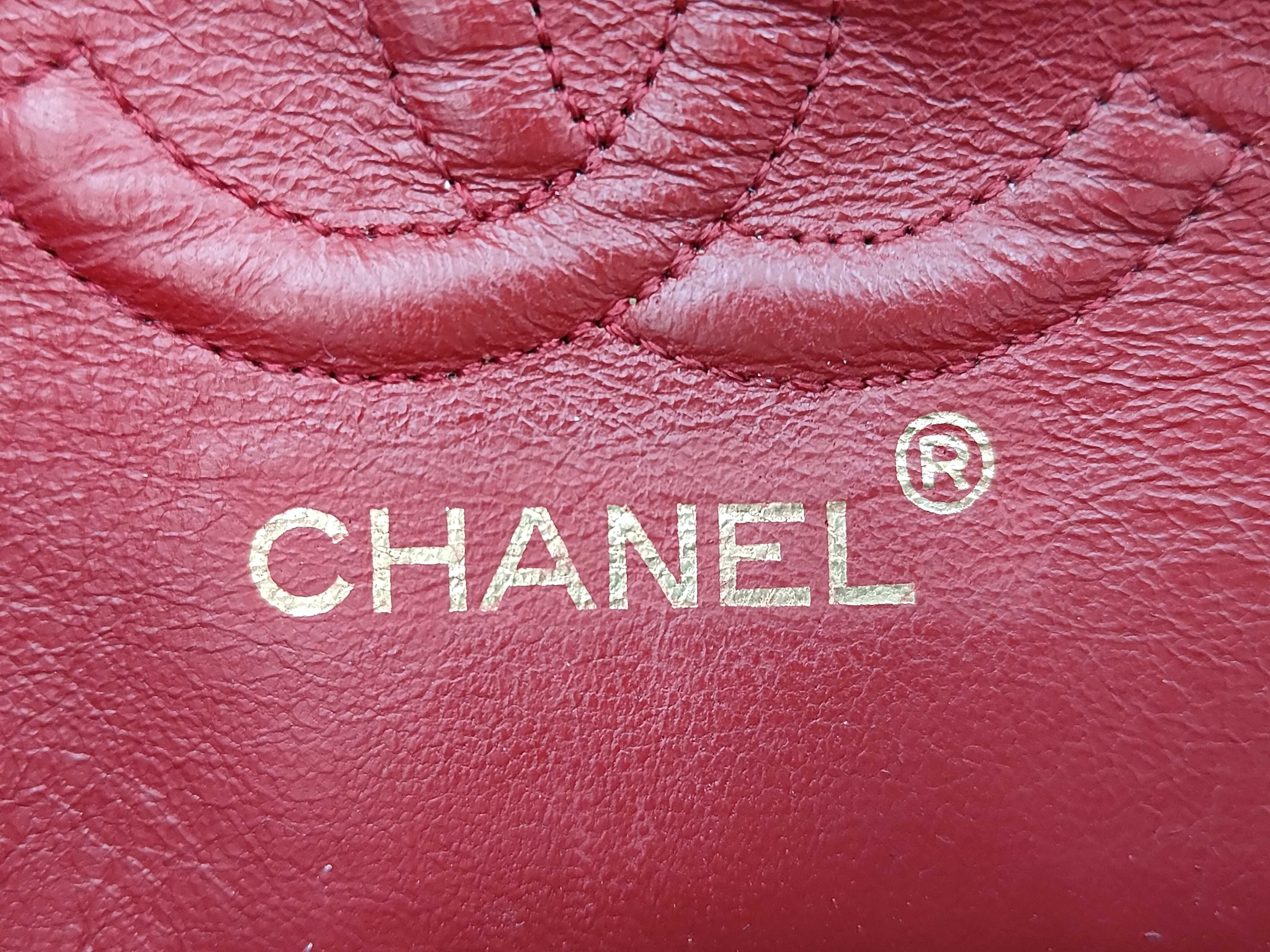 Matelassé 23 Double Flap Red Shoulder Bag (Stamp No. 0) — view 11