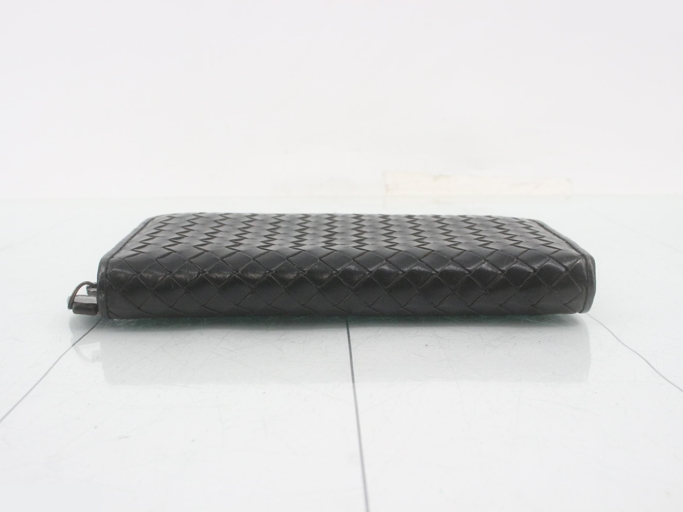 Intrecciato Round Zipper Long Wallet, Black Leather — view 3