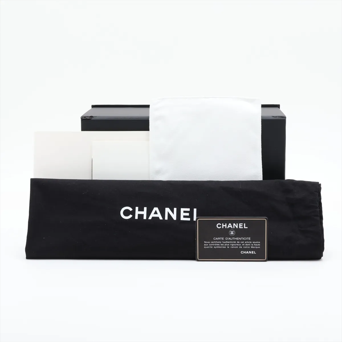 [Individually packaged] Chanel Mini Matelassé 20 Lambskin Single Flap Single Chain Bag, Black with Gold Hardware, 31250601, Serial Number 31-A69900 — view 11