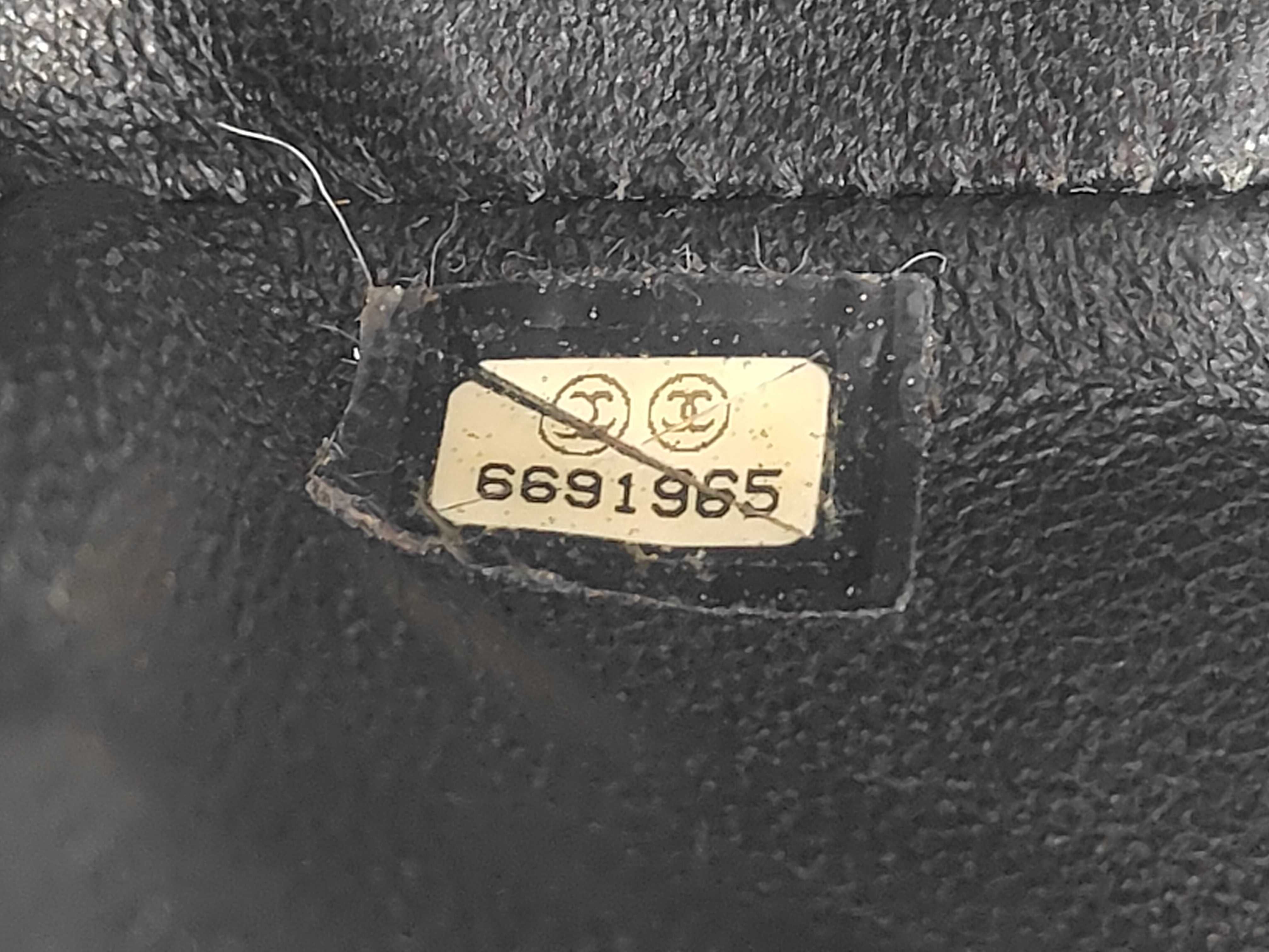 Chocolate Bar East West Calf Black GP Shoulder Bag — view 10