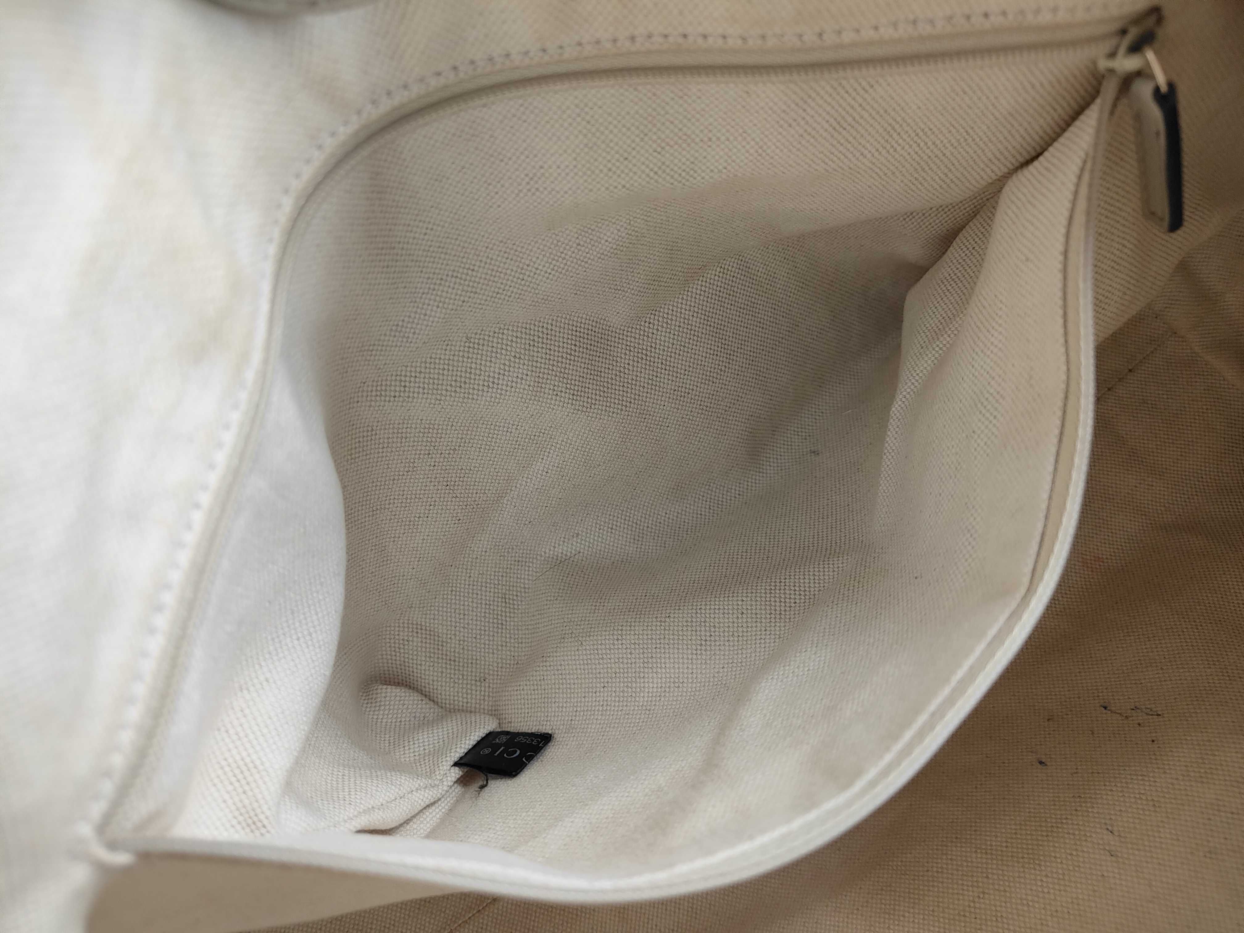 White Leather Pumpkin Shoulder Bag (Handbag) — view 13