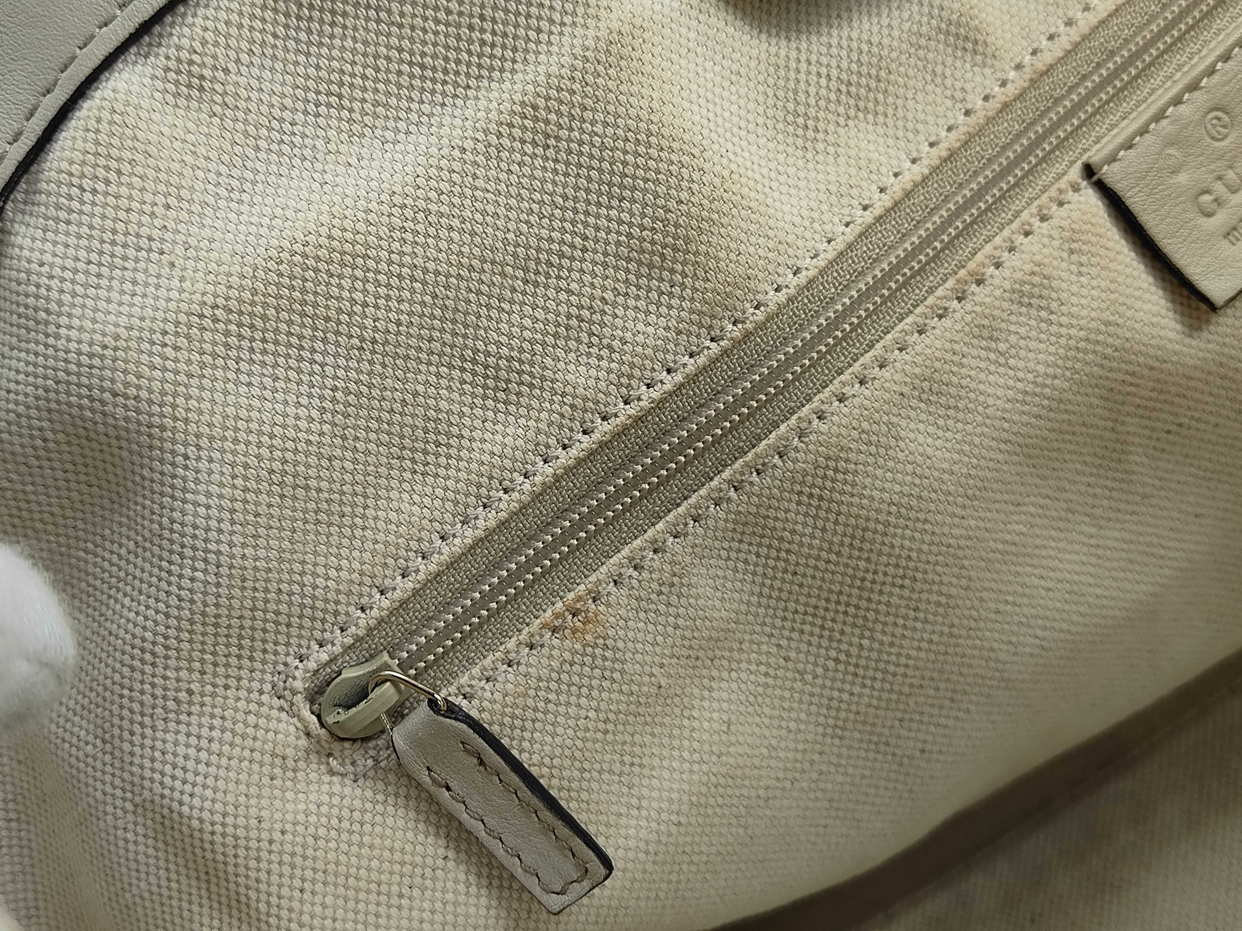 White Leather Pumpkin Shoulder Bag (Handbag) — view 14