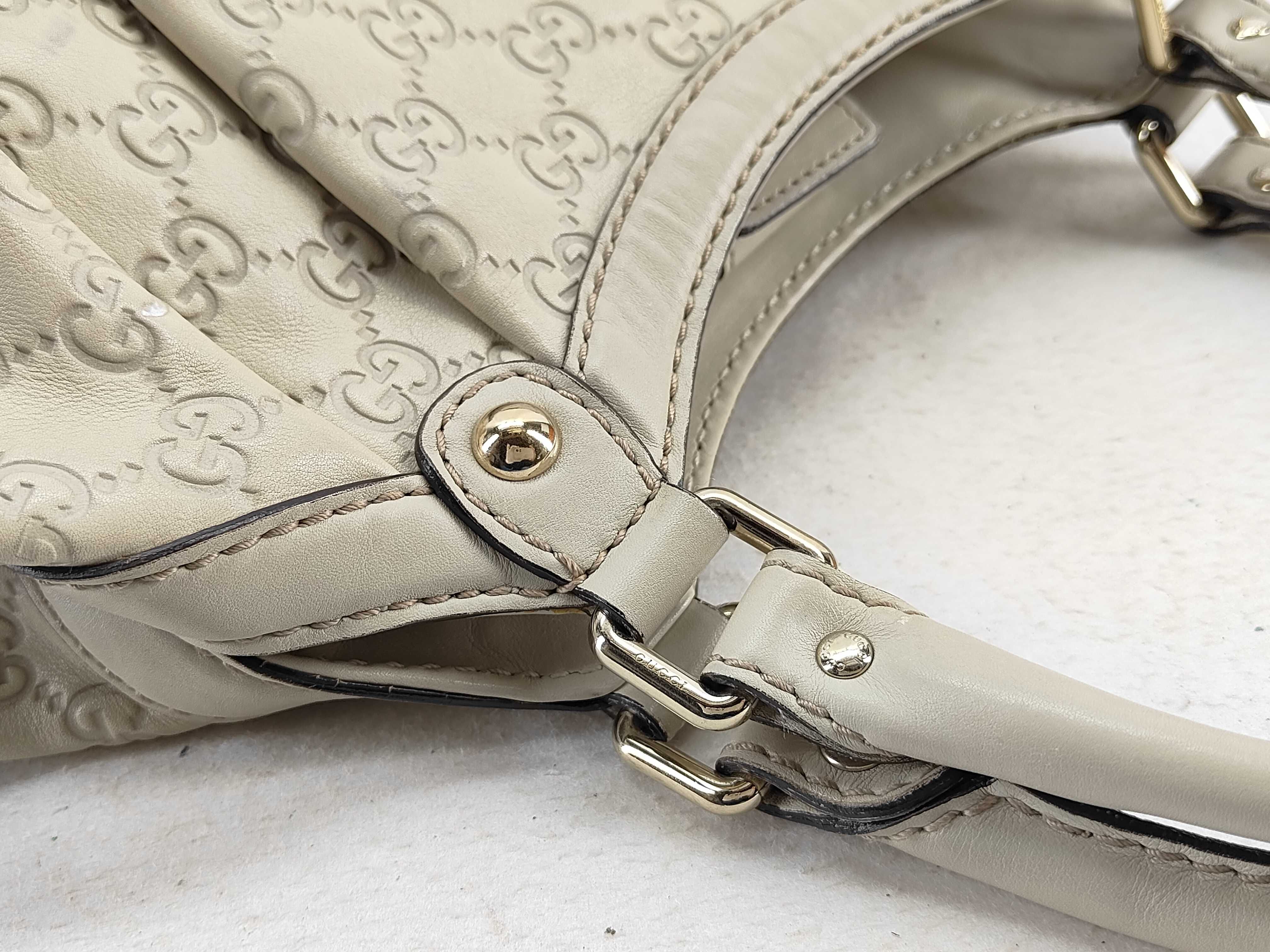 White Leather Pumpkin Shoulder Bag (Handbag) — view 6