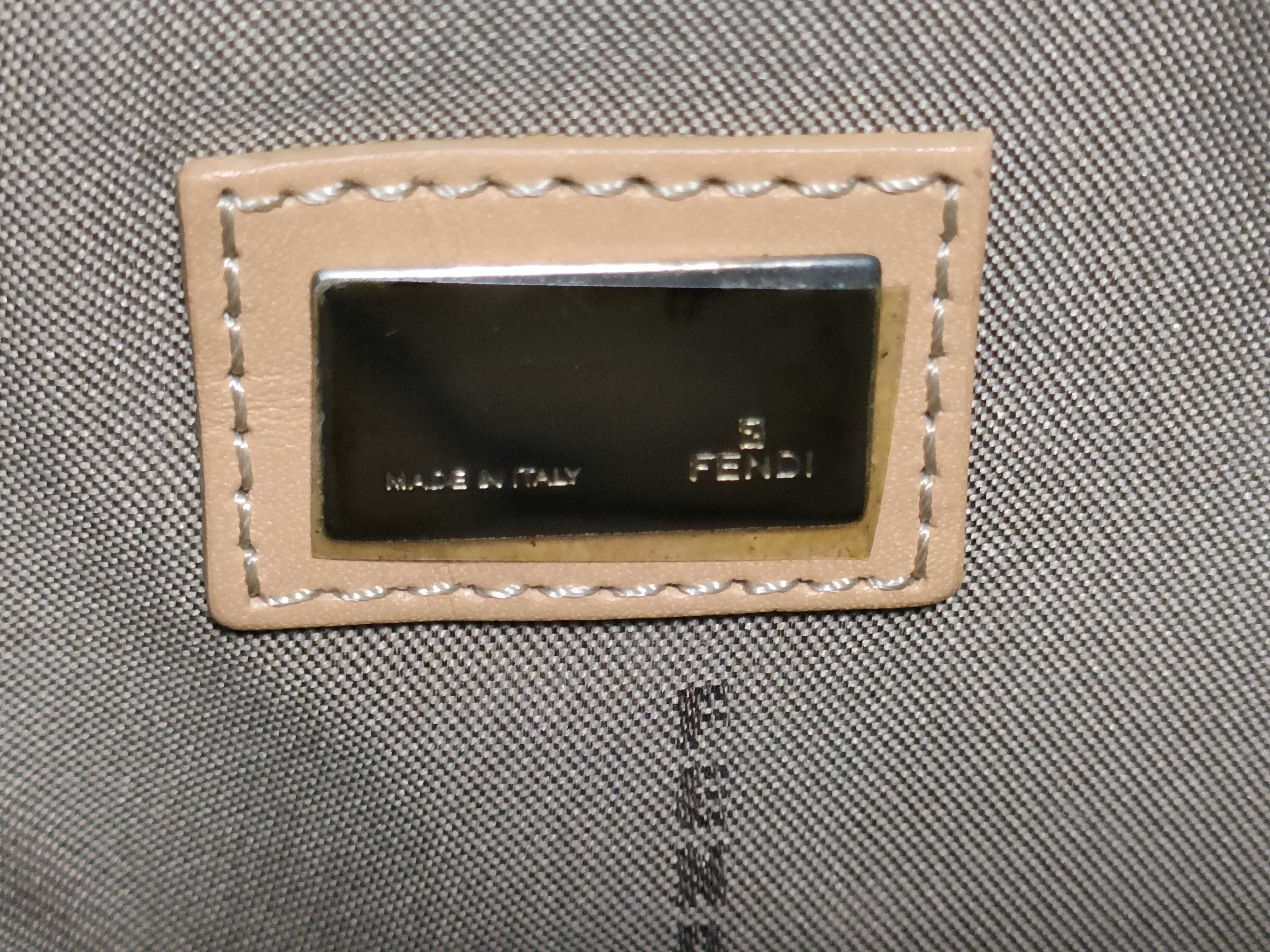 Zucchino Shoulder Bag — view 11