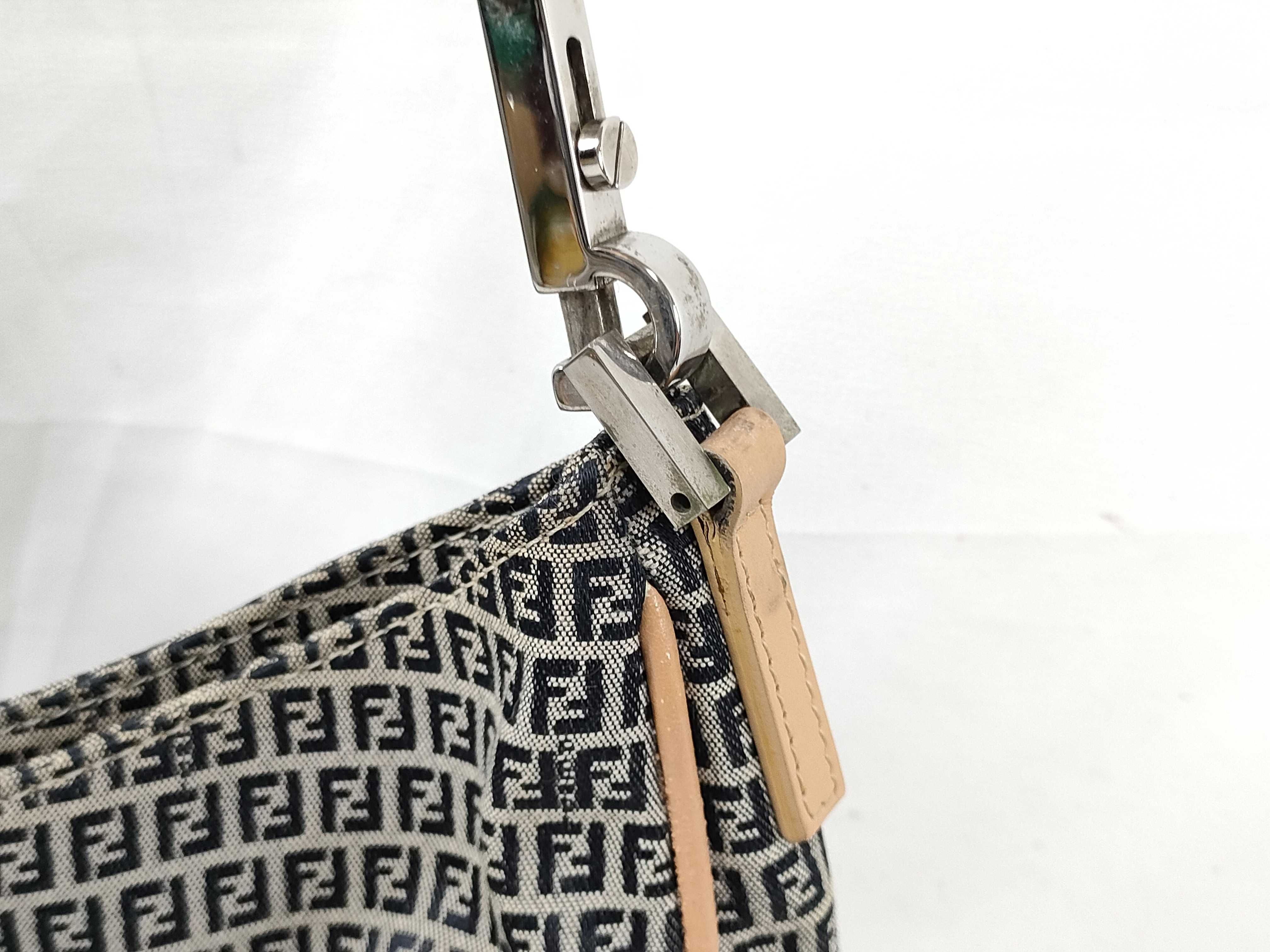 Zucchino Shoulder Bag — view 3
