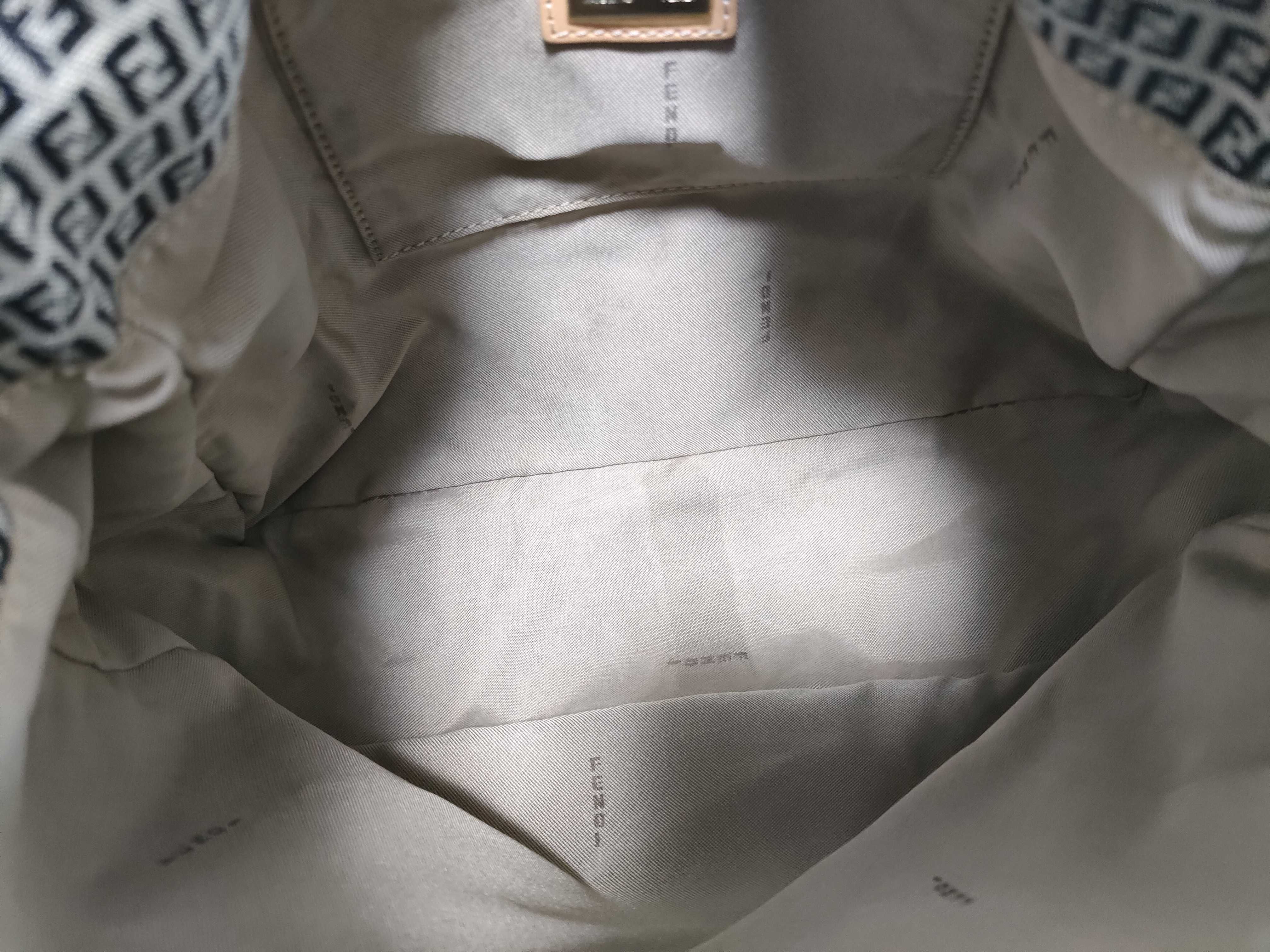 Zucchino Shoulder Bag — view 9