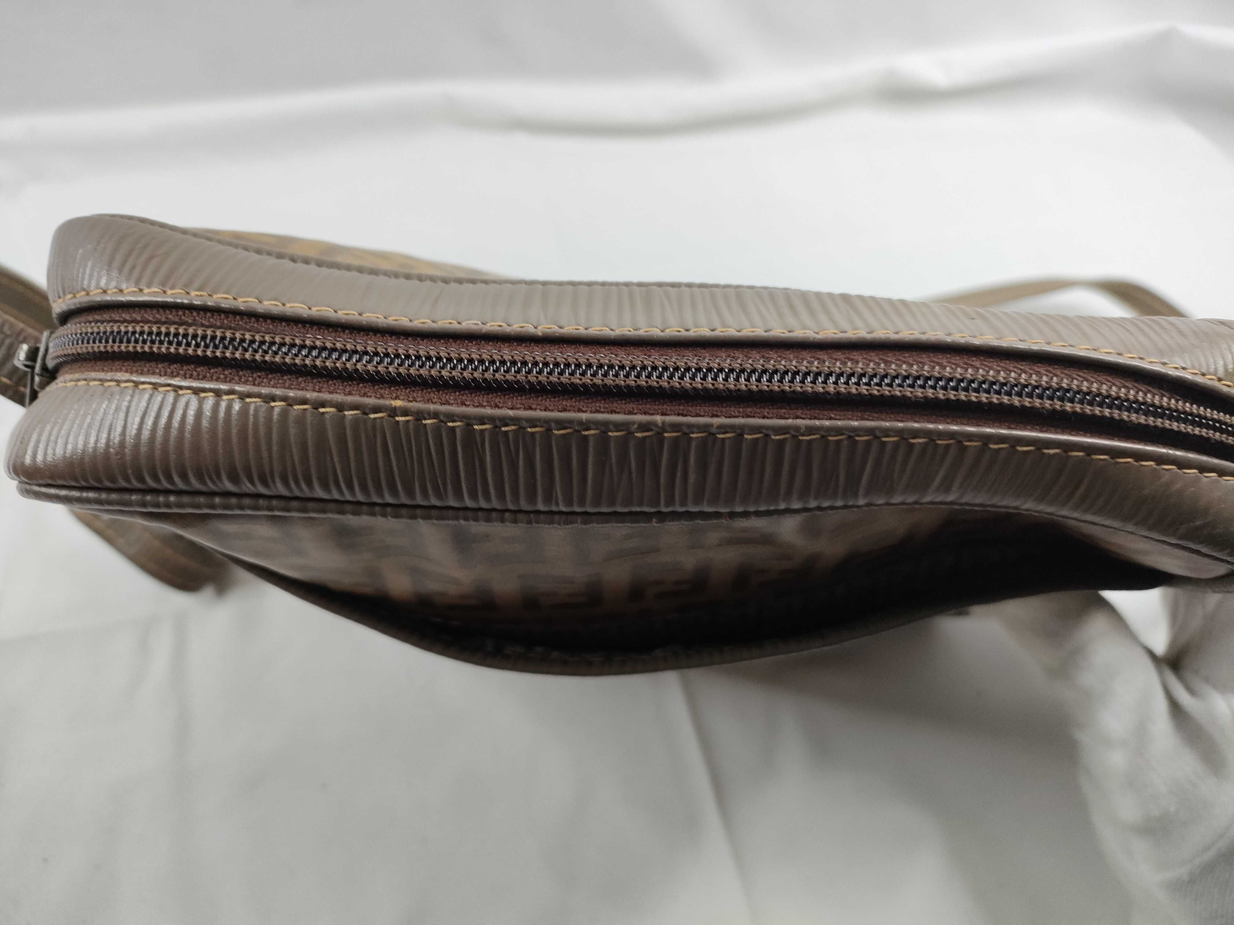 Zucchino Shoulder Bag, Brown — view 9