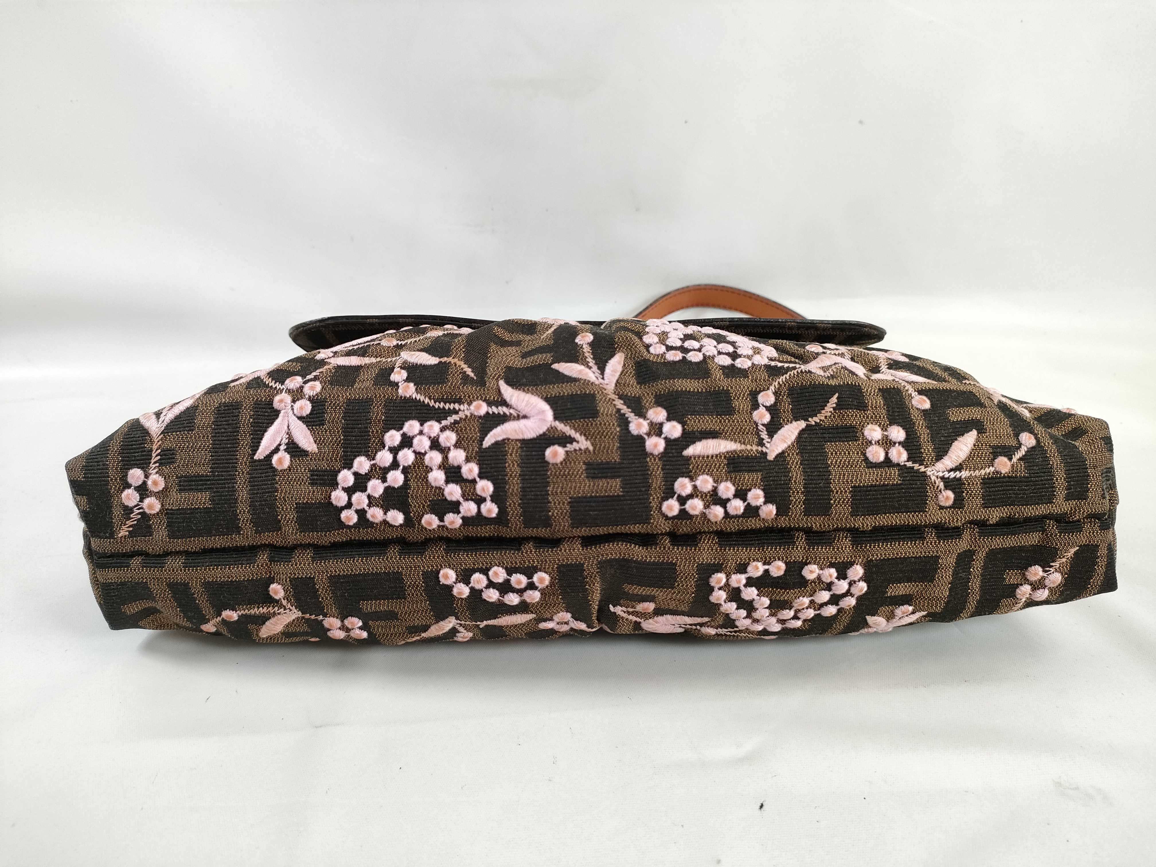 ZUCCa Canvas & Leather Shoulder Bag Brown 8BR445 Flower Shoulder Bag — view 7