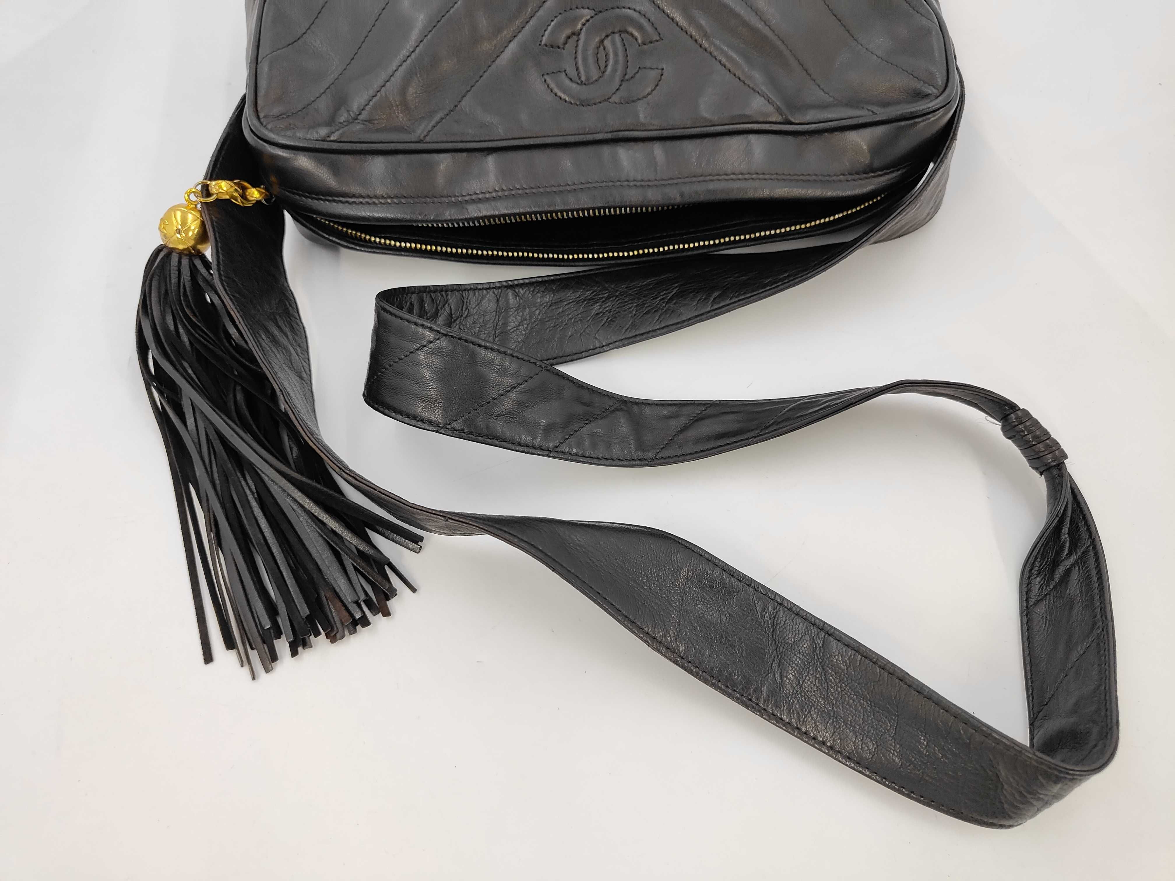 Lambskin V Stitch Fringe Tassel Shoulder Bag Black Bag — view 5