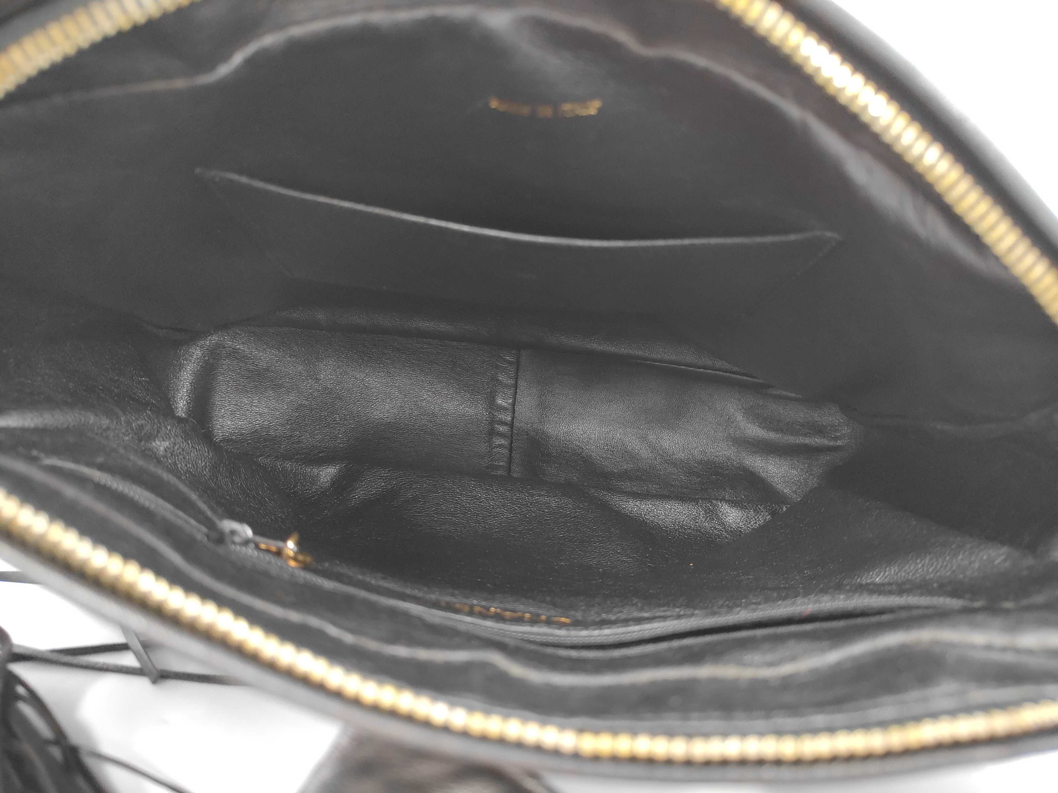 Lambskin V Stitch Fringe Tassel Shoulder Bag Black Bag — view 7