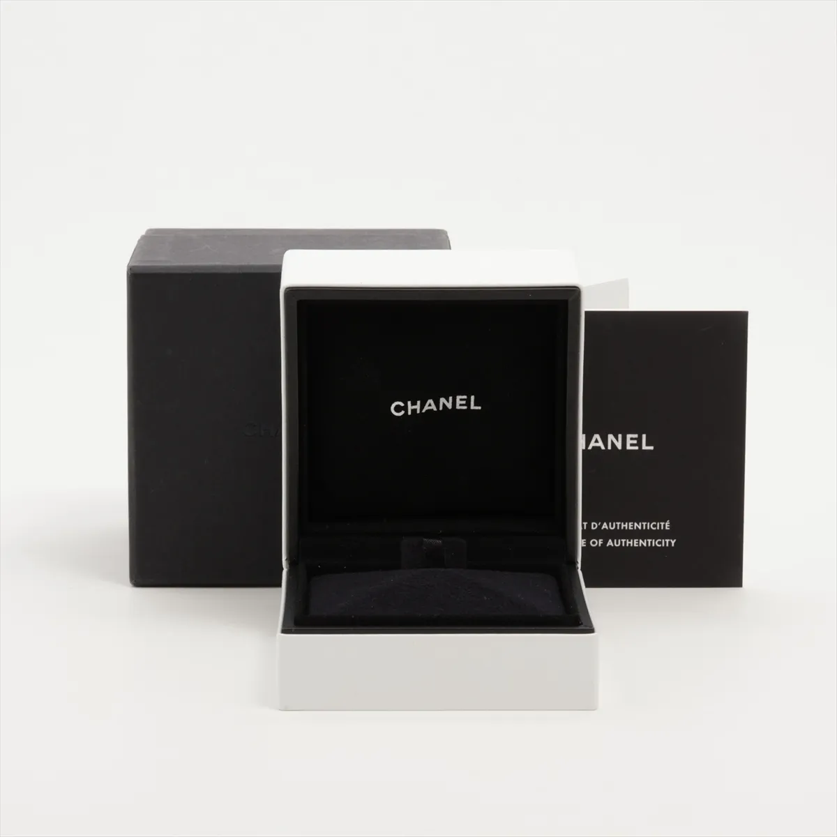 Camellia Diamond Ring 750(WG) 4.0g 52 DT7240 — view 5