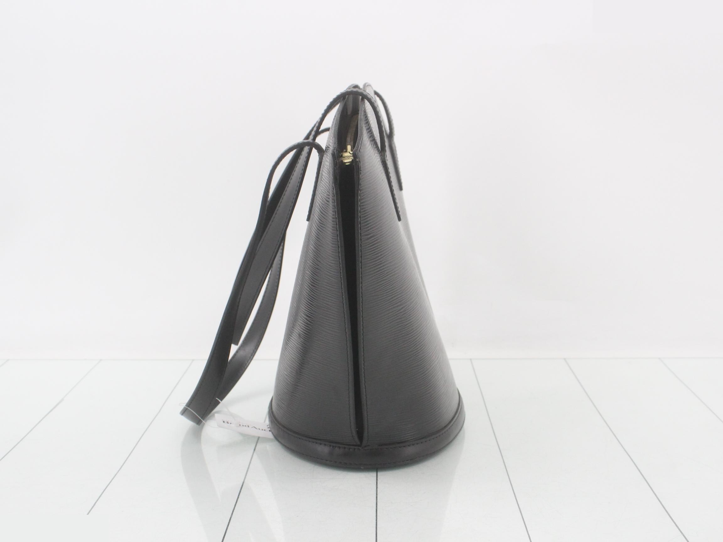 Epi Saint-Jacques Shopping Noir Tote Bag — view 4