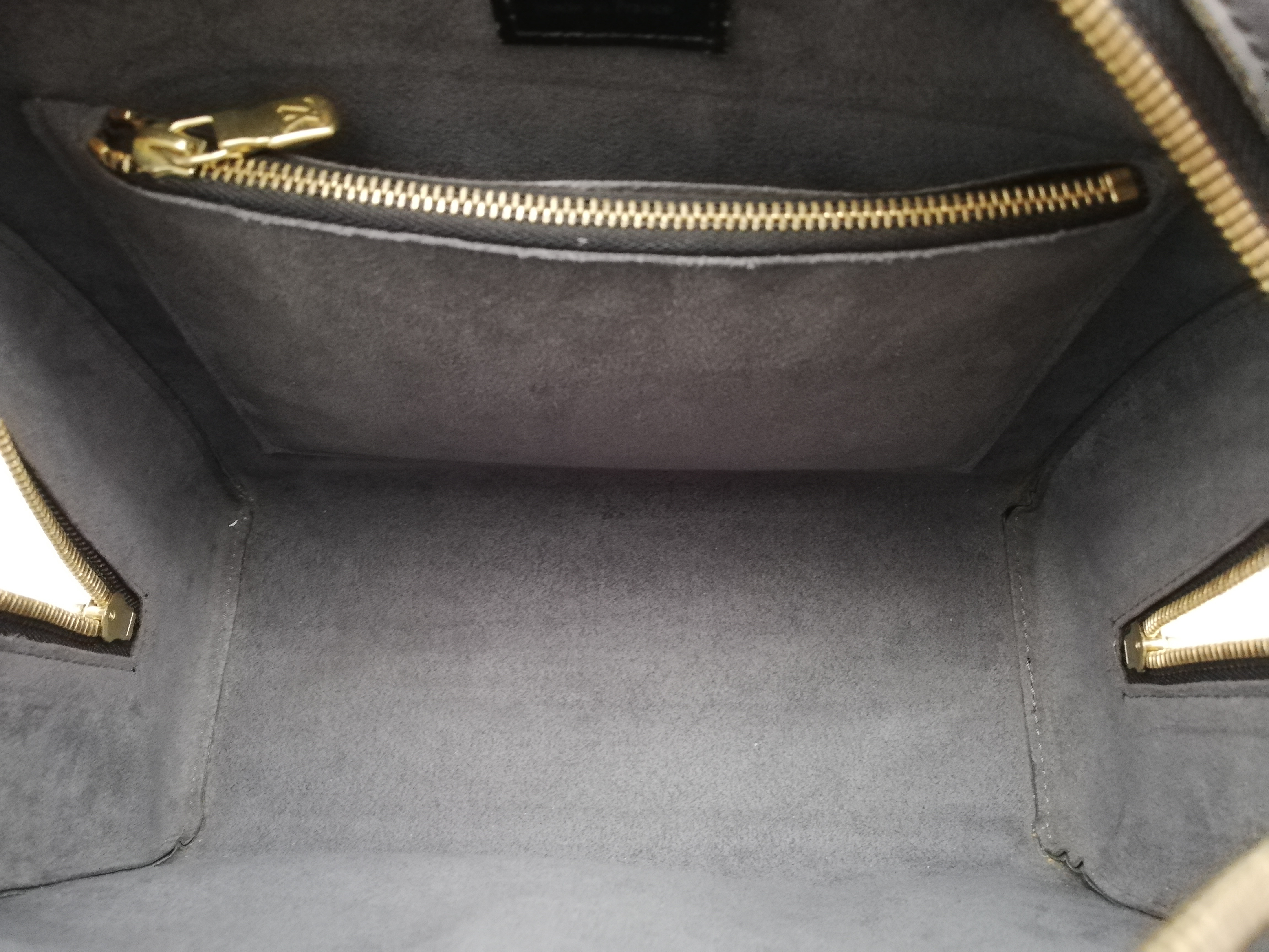 Epi Pont Neuf Noir M52052 Handbag — view 14