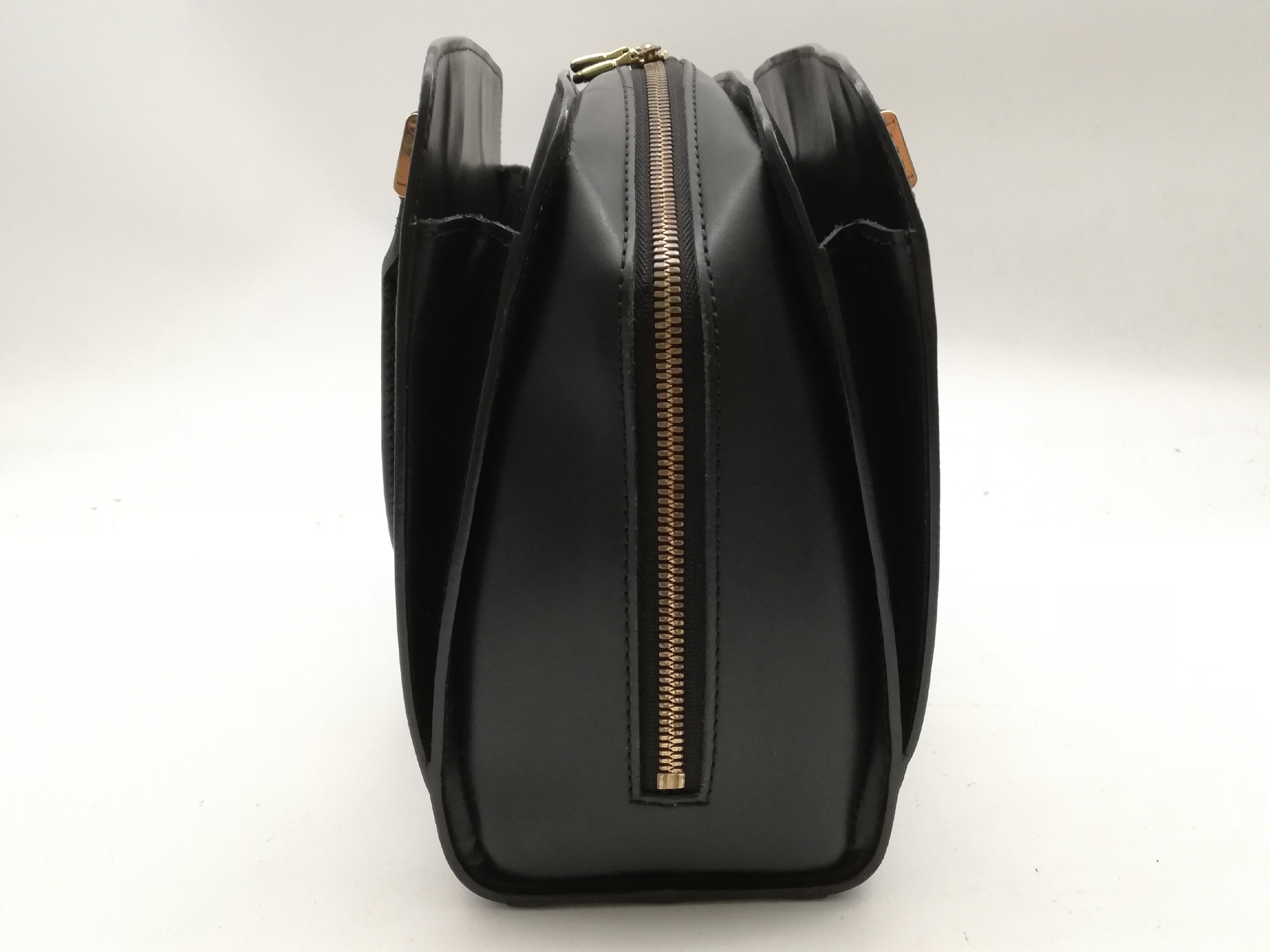 Epi Pont Neuf Noir M52052 Handbag — view 4