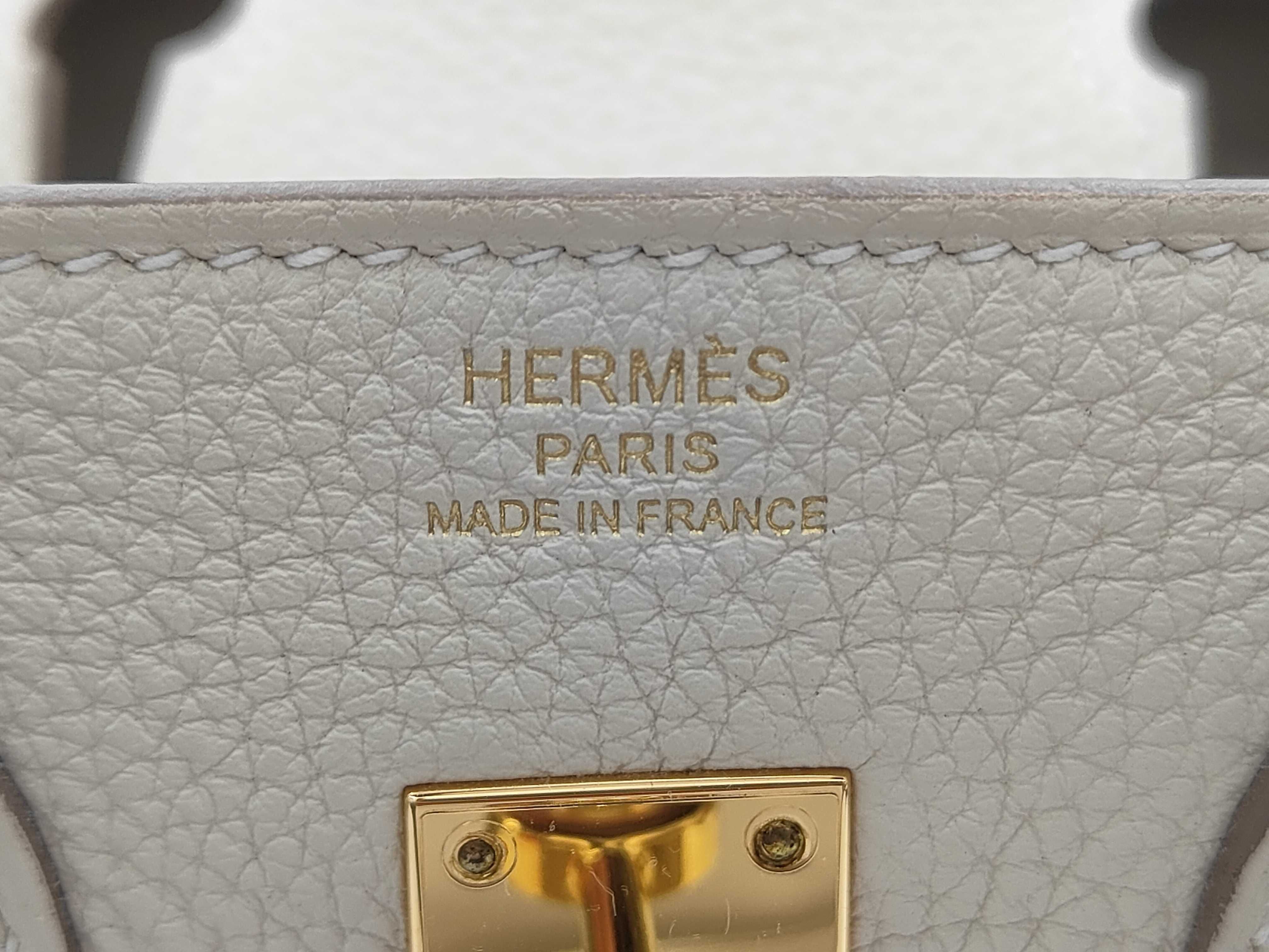 Birkin 25 Togo Leather Craie Gold Hardware U Stamp Handbag — view 10