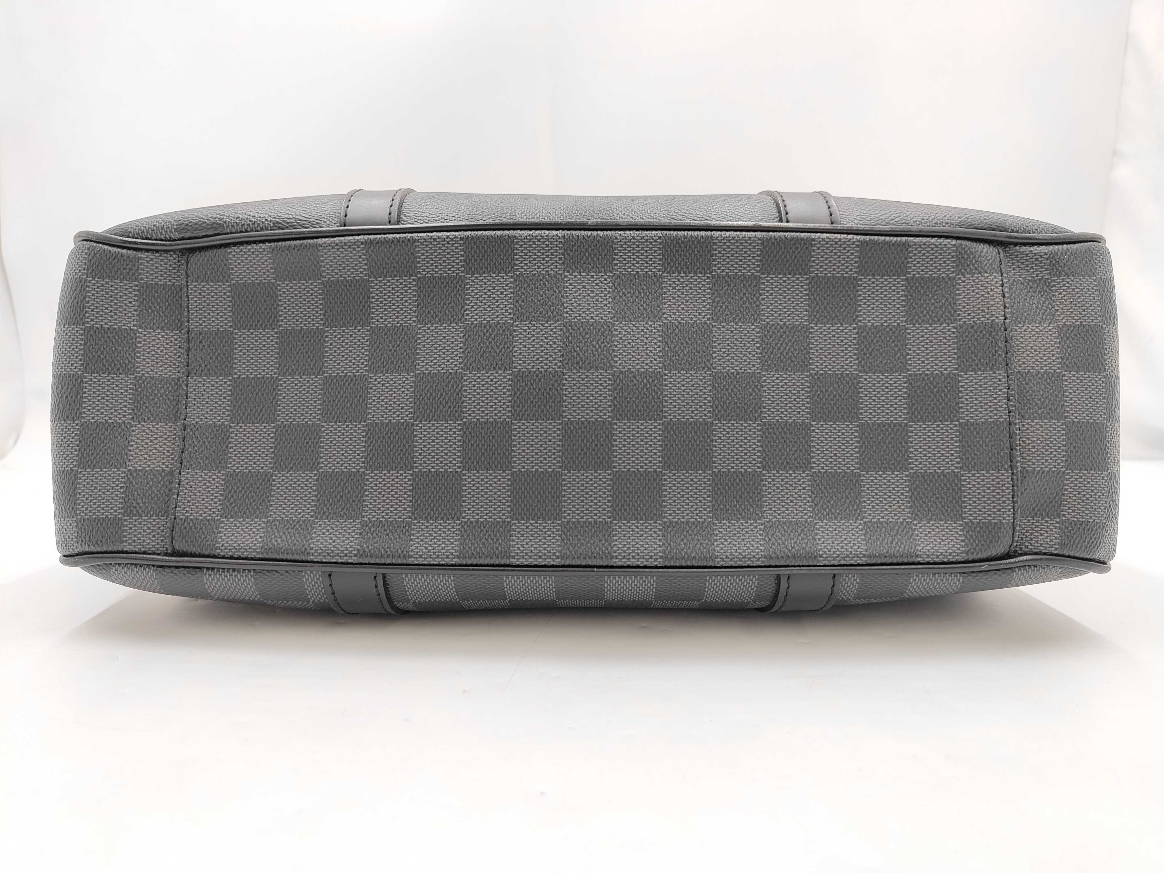 Damier Graphite Tadao N51192 Business Bag — view 8