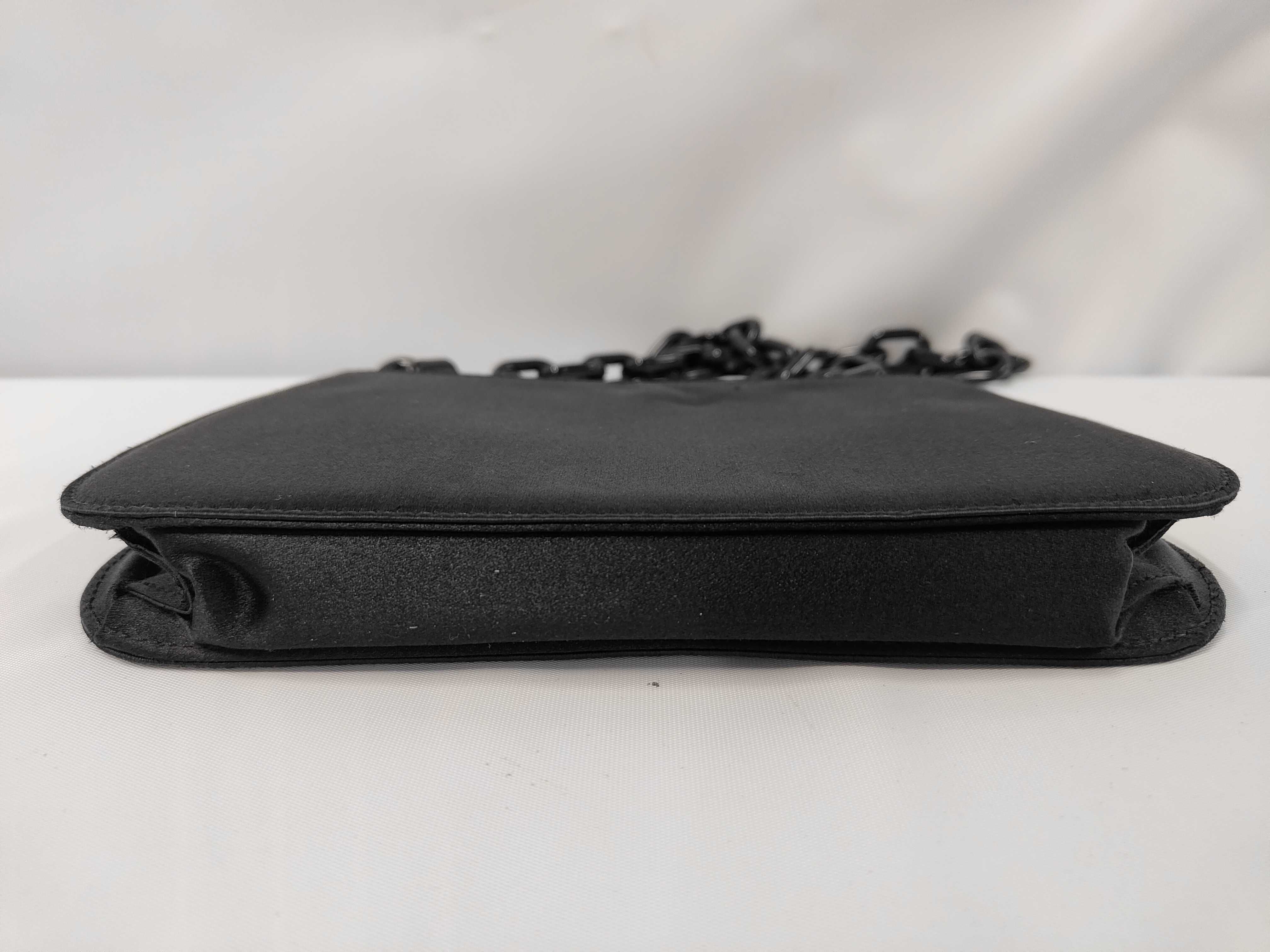 leather coin purse with chain strap shoulder bag — view 3