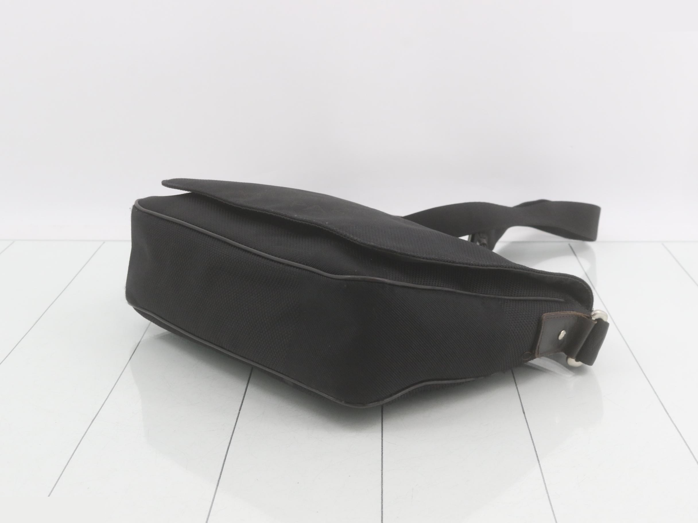 Damier Jouan Petit Messager Noir Shoulder Bag — view 6